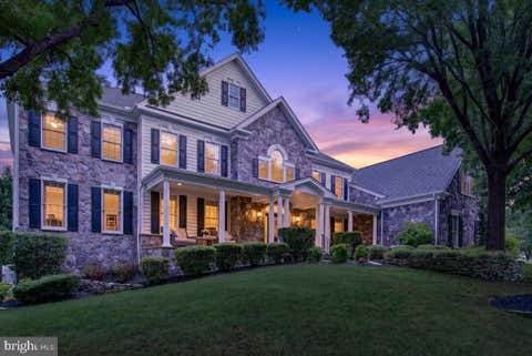 Photo of 5403 Fishers Hill Way, HAYMARKET, VA 20169 (MLS # VAPW2127056)