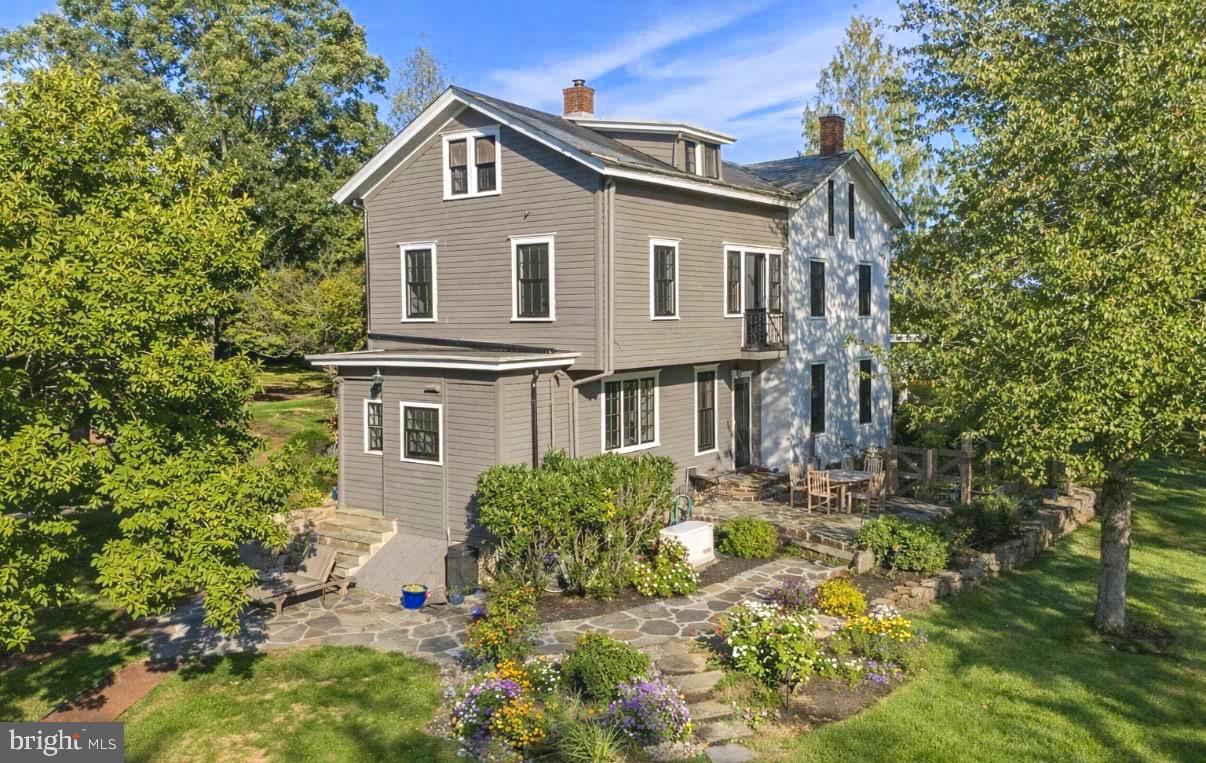 SOLEBURY - Residential