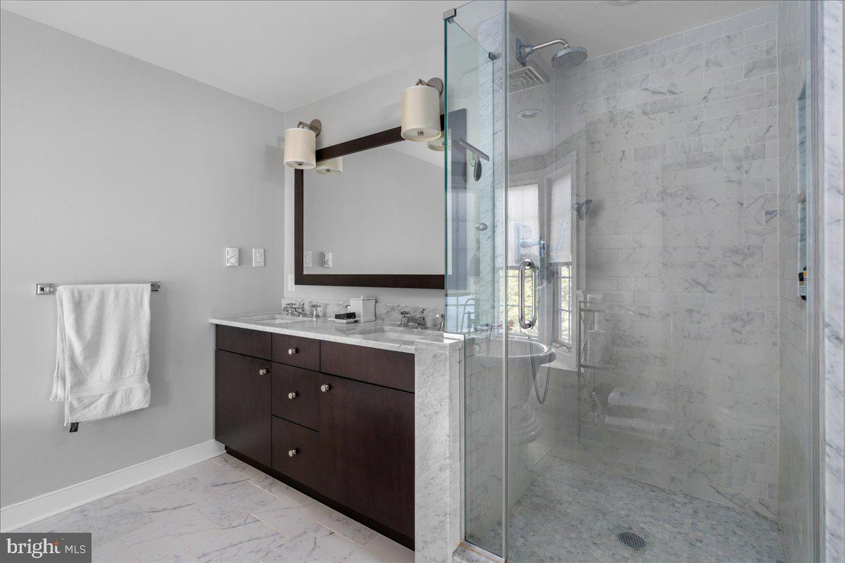 SOLEBURY - Residential