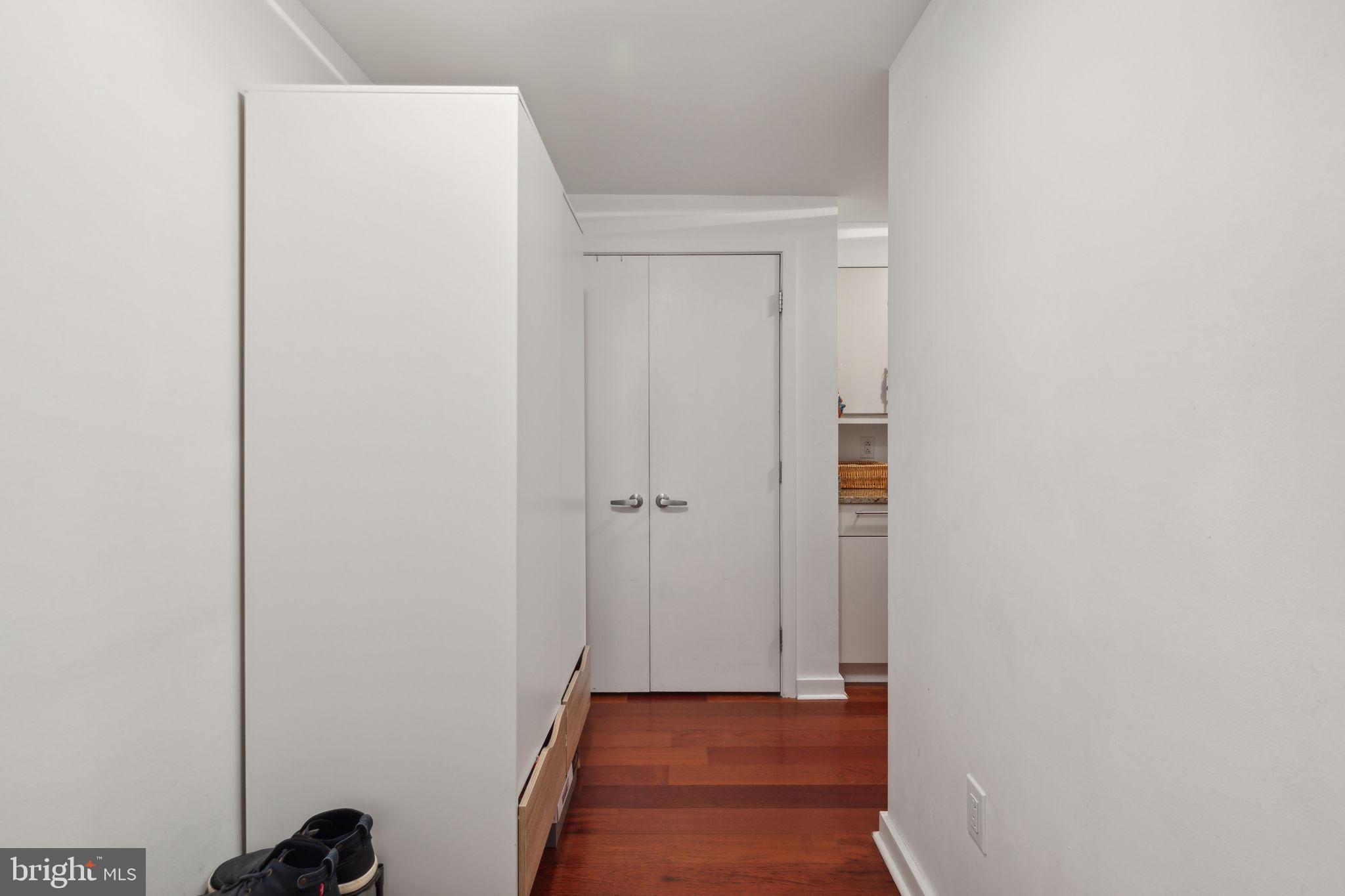 RITTENHOUSE SQUARE - Residential Lease