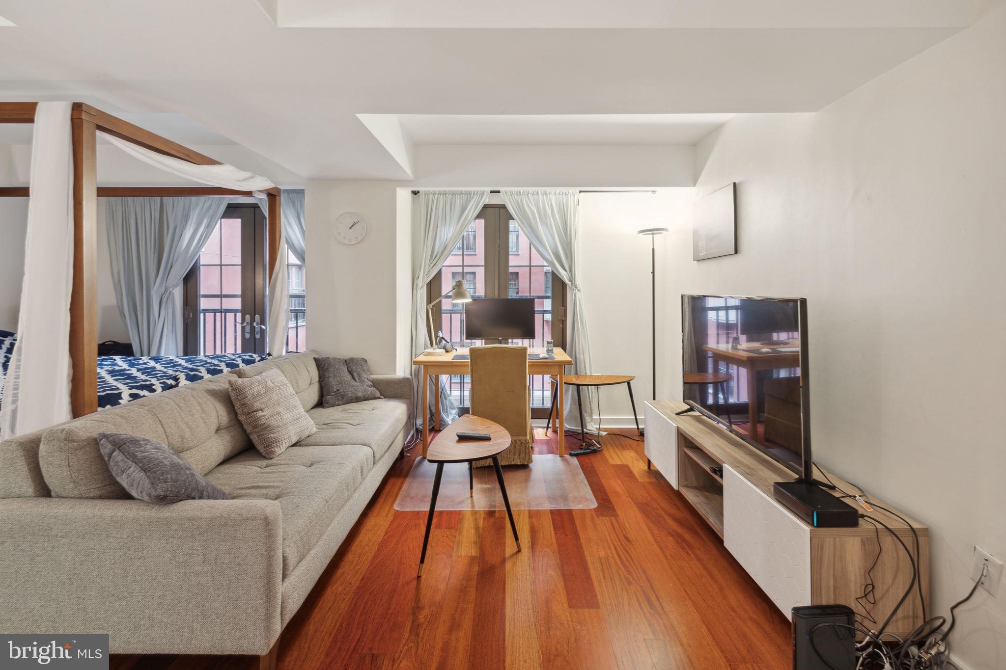 RITTENHOUSE SQUARE - Residential Lease