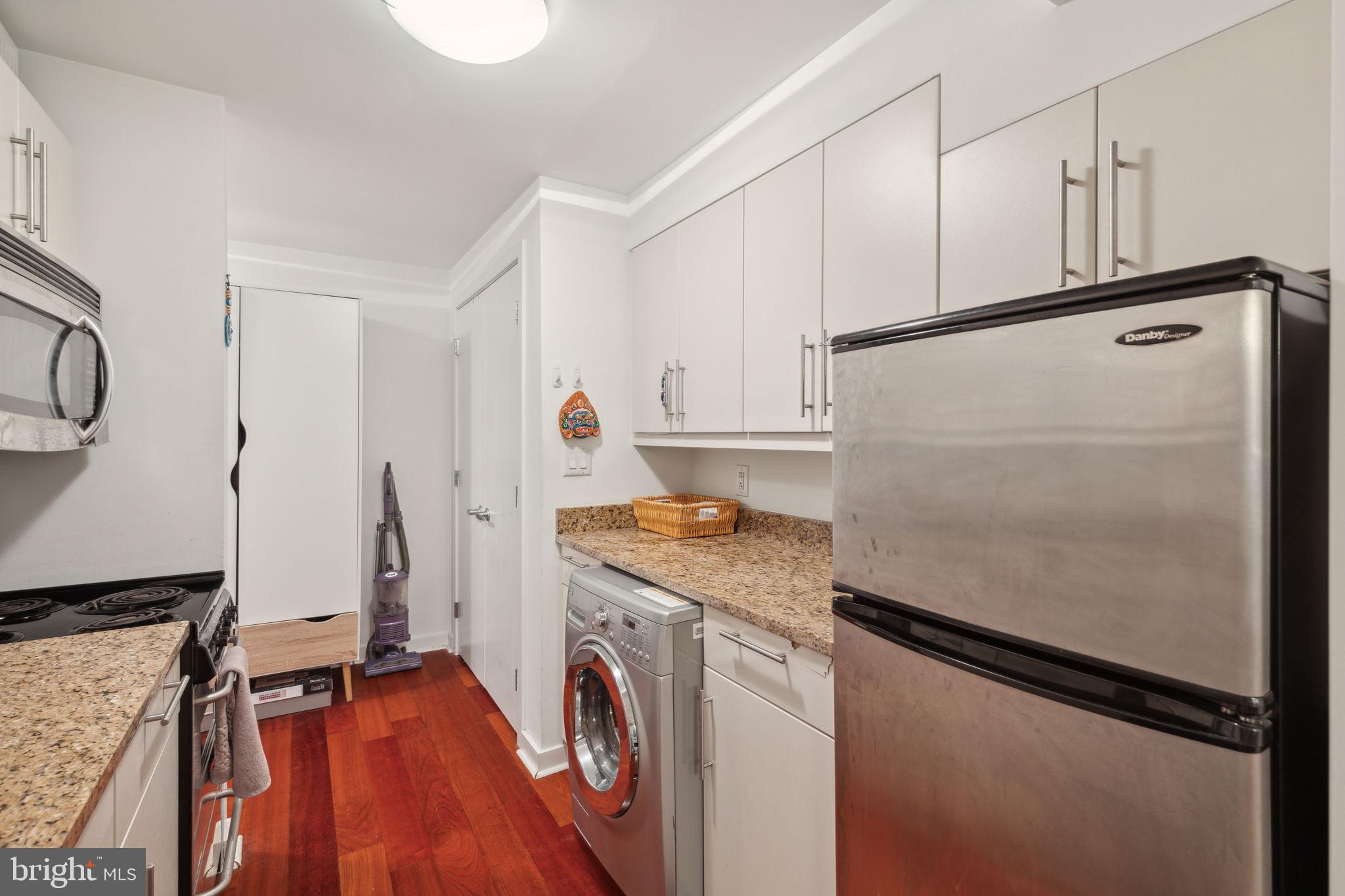 RITTENHOUSE SQUARE - Residential Lease