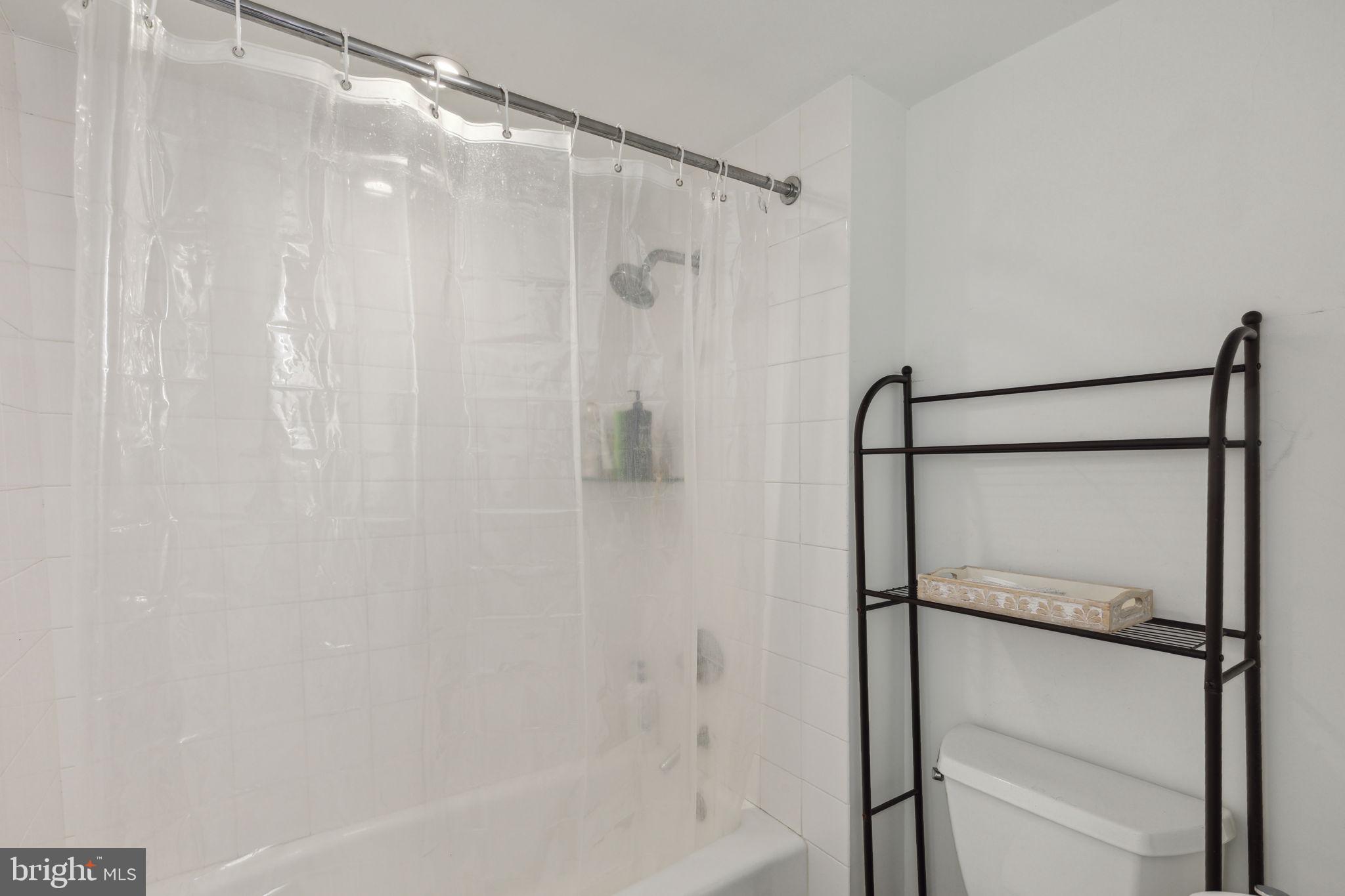 RITTENHOUSE SQUARE - Residential Lease