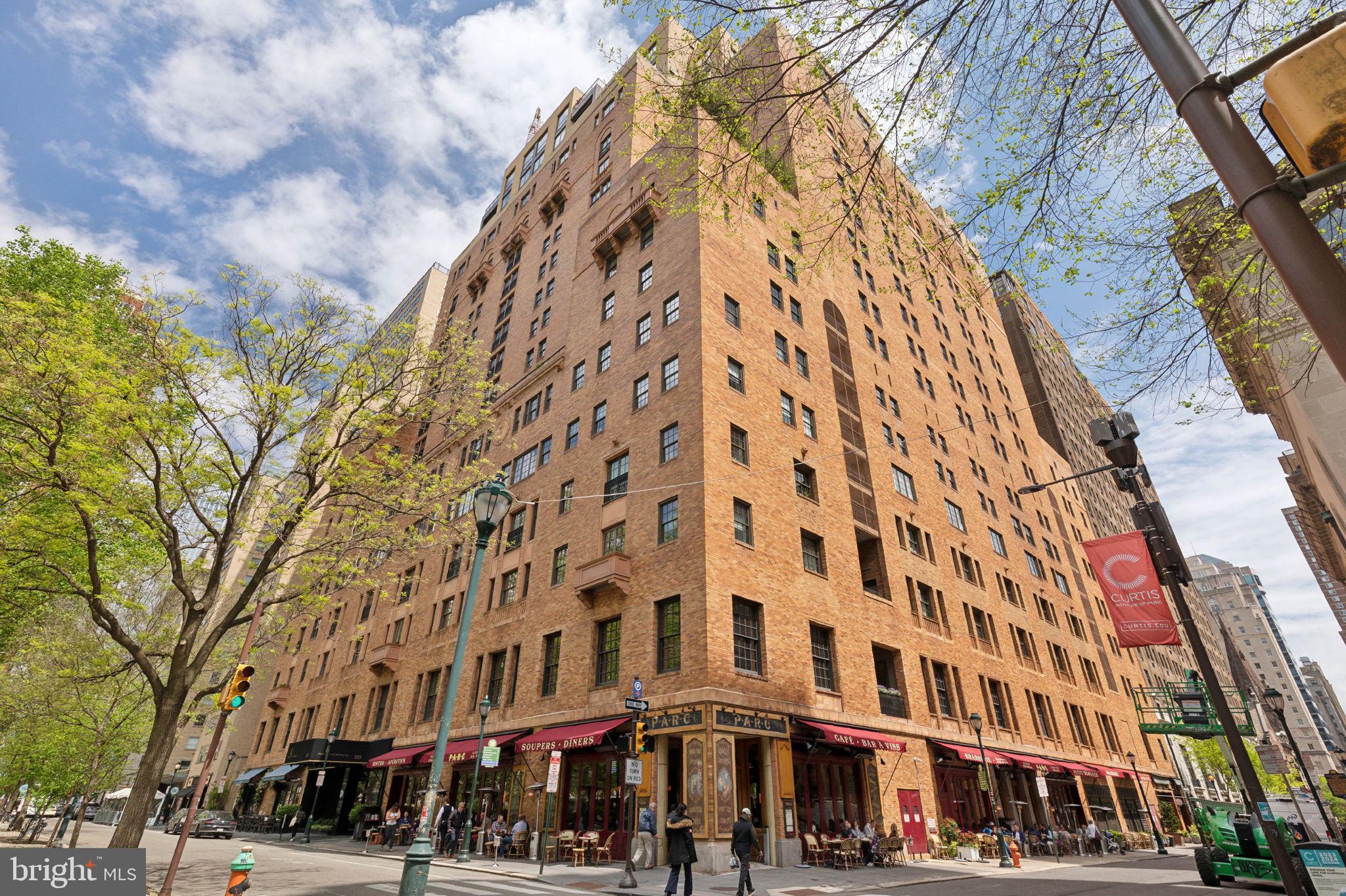 RITTENHOUSE SQUARE - Residential Lease