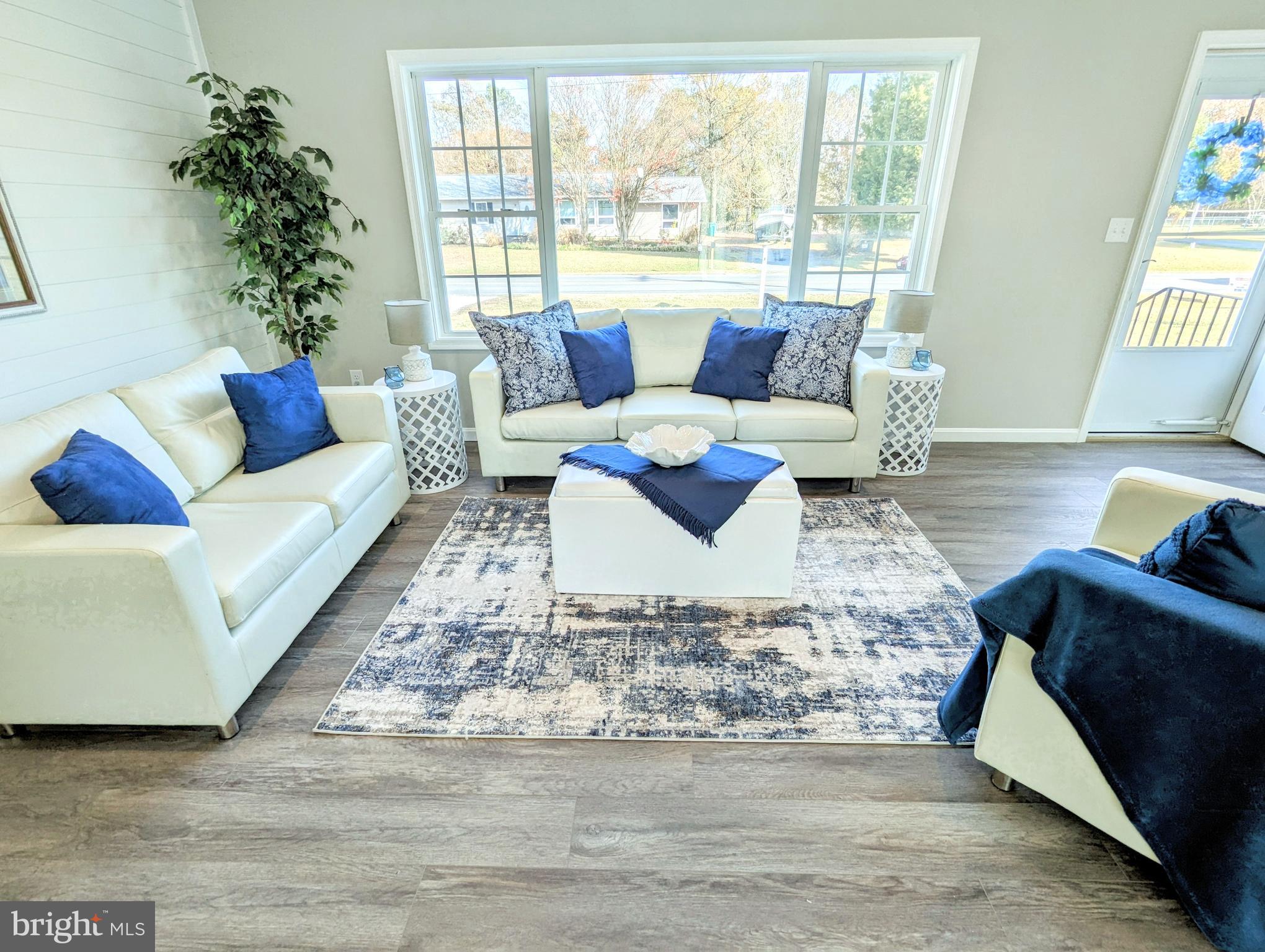 1340 QUEEN ANNE DRIVE