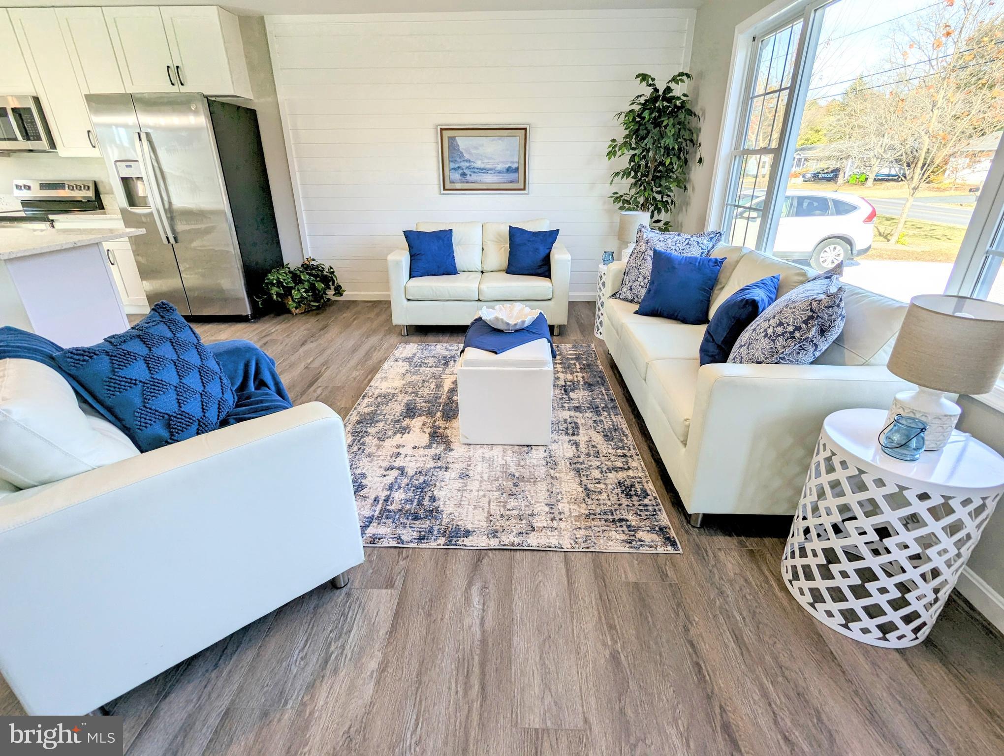 1340 QUEEN ANNE DRIVE