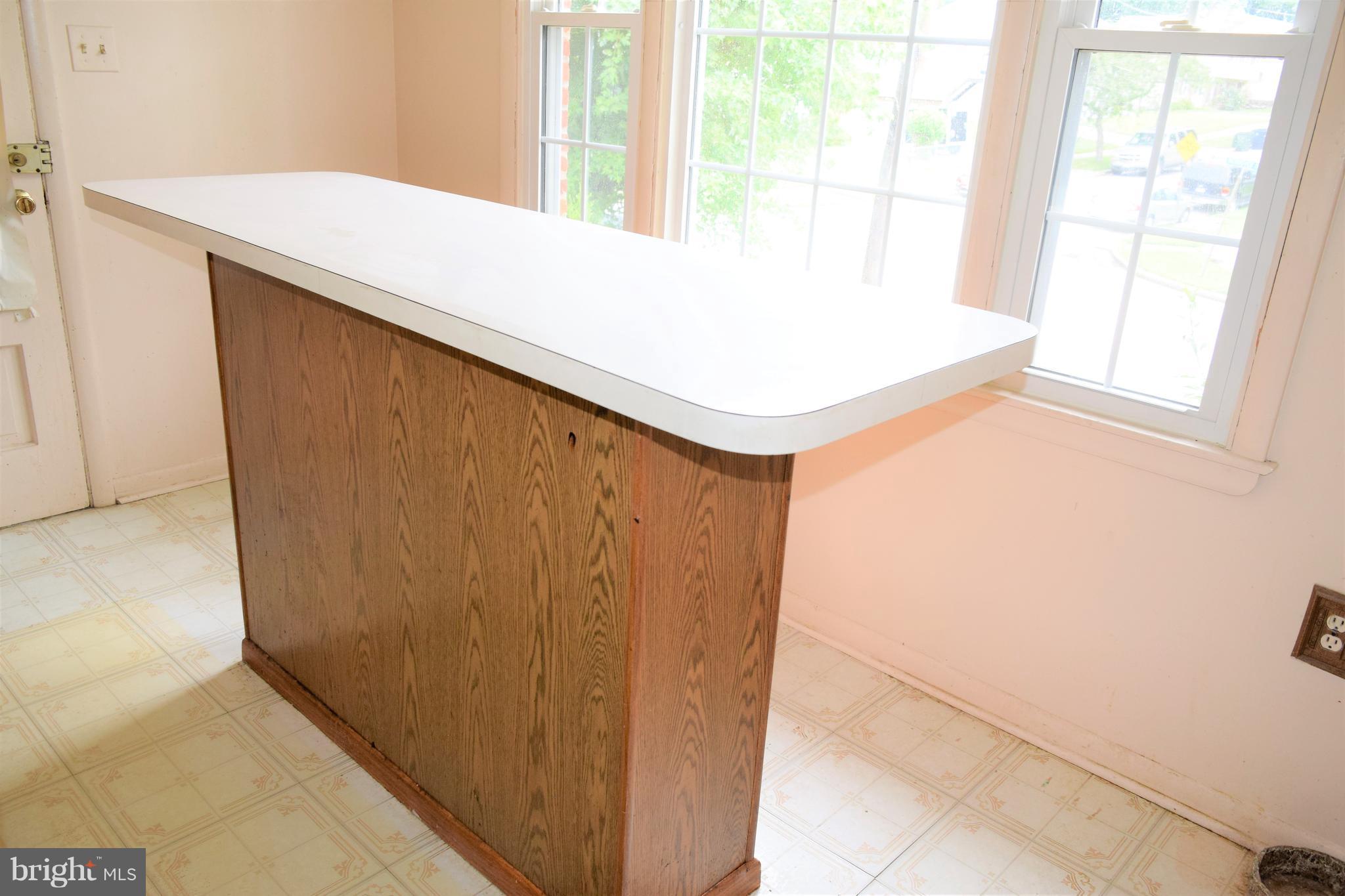 FAIRFIELD KNOLLS - Residential