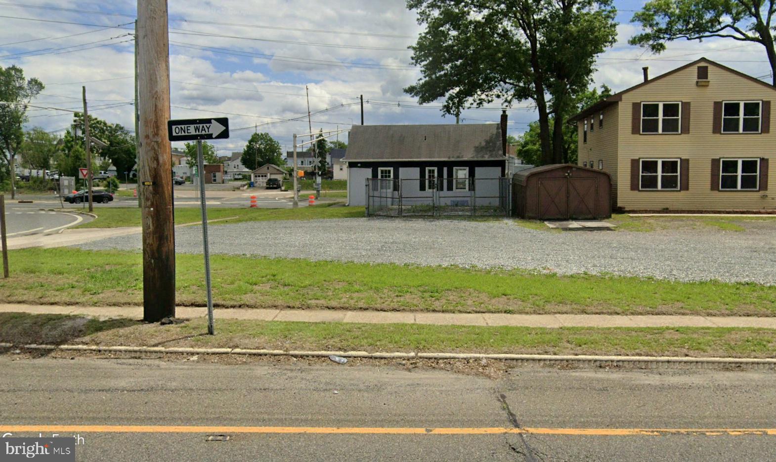 200 GATEWAY BOULEVARD