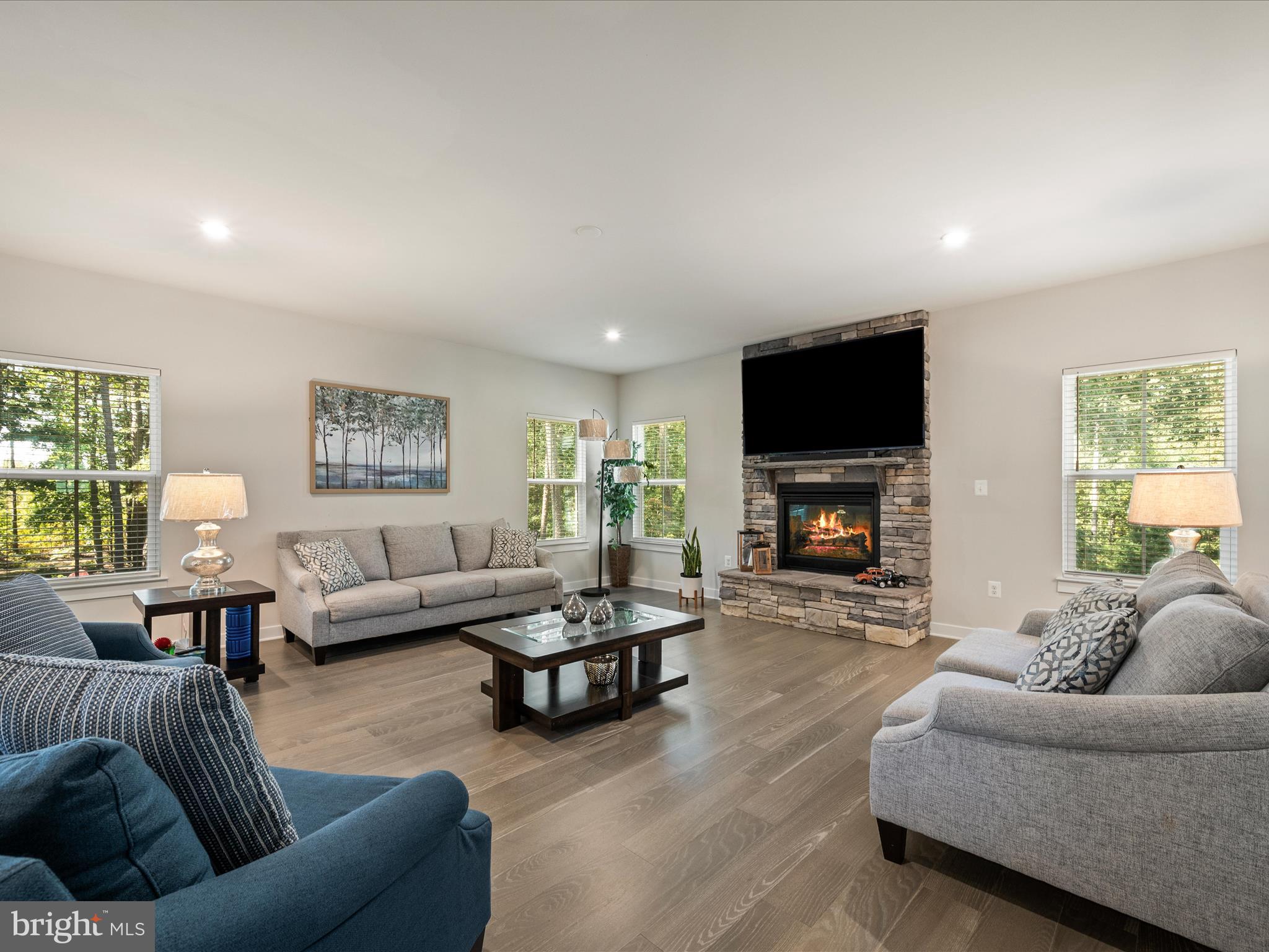 FAWN LAKE - Residential