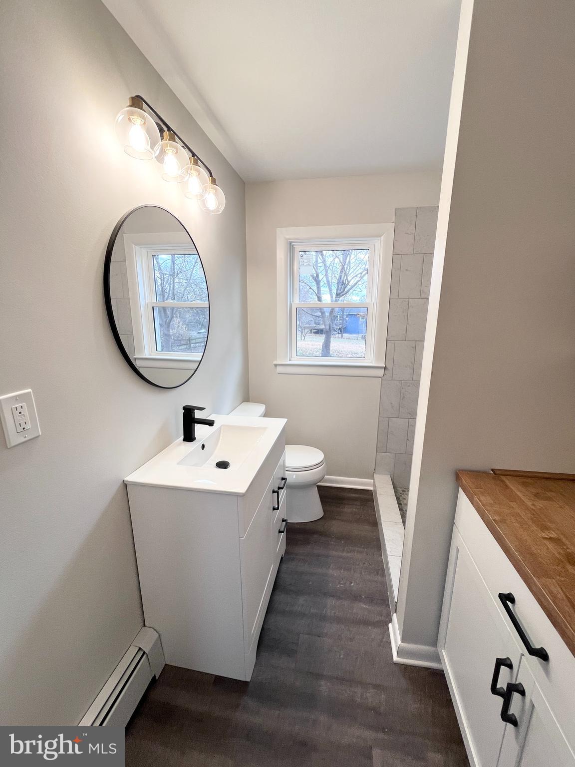 RINGING HILL GDNS - Residential