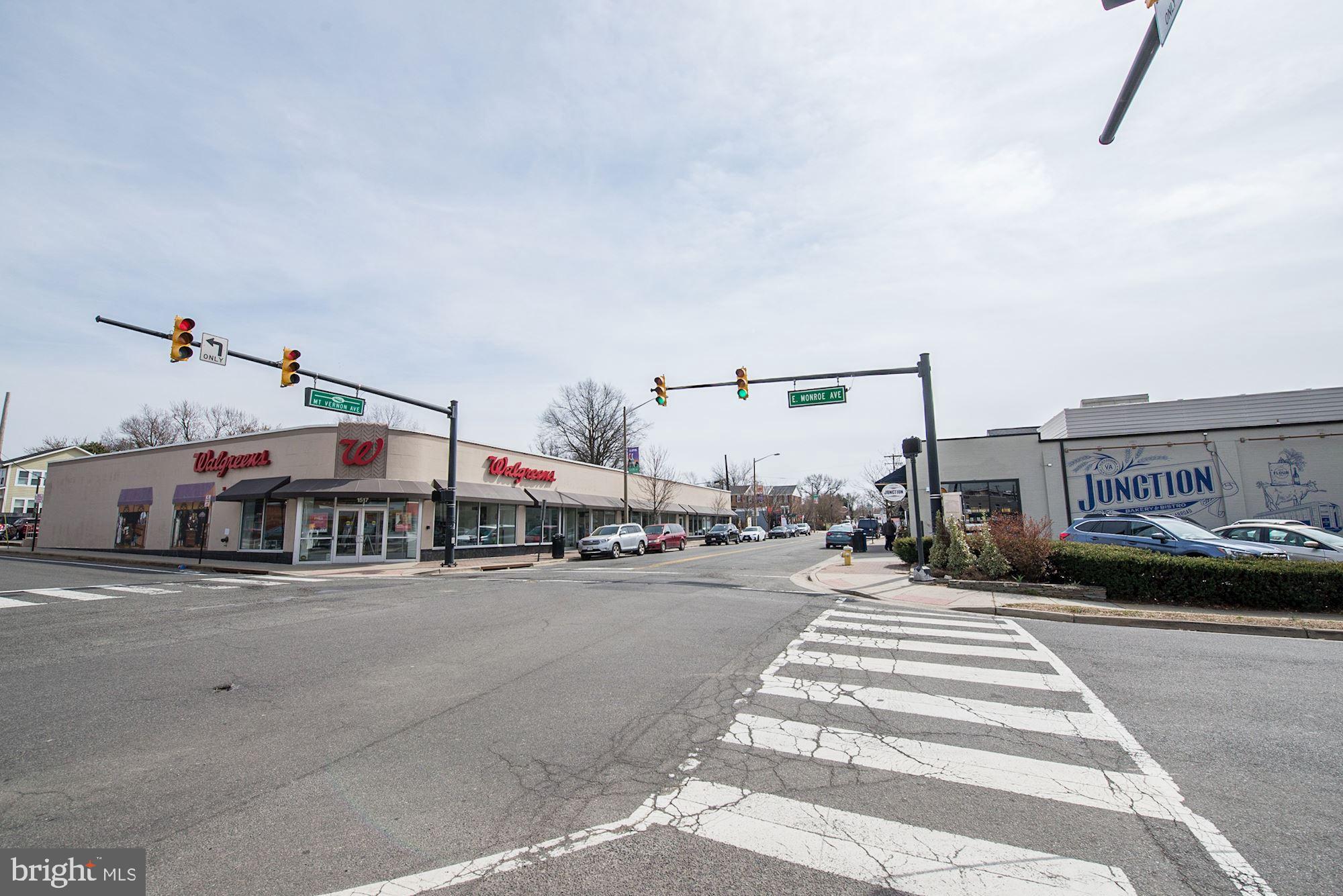 ROSEMONT - Residential Lease