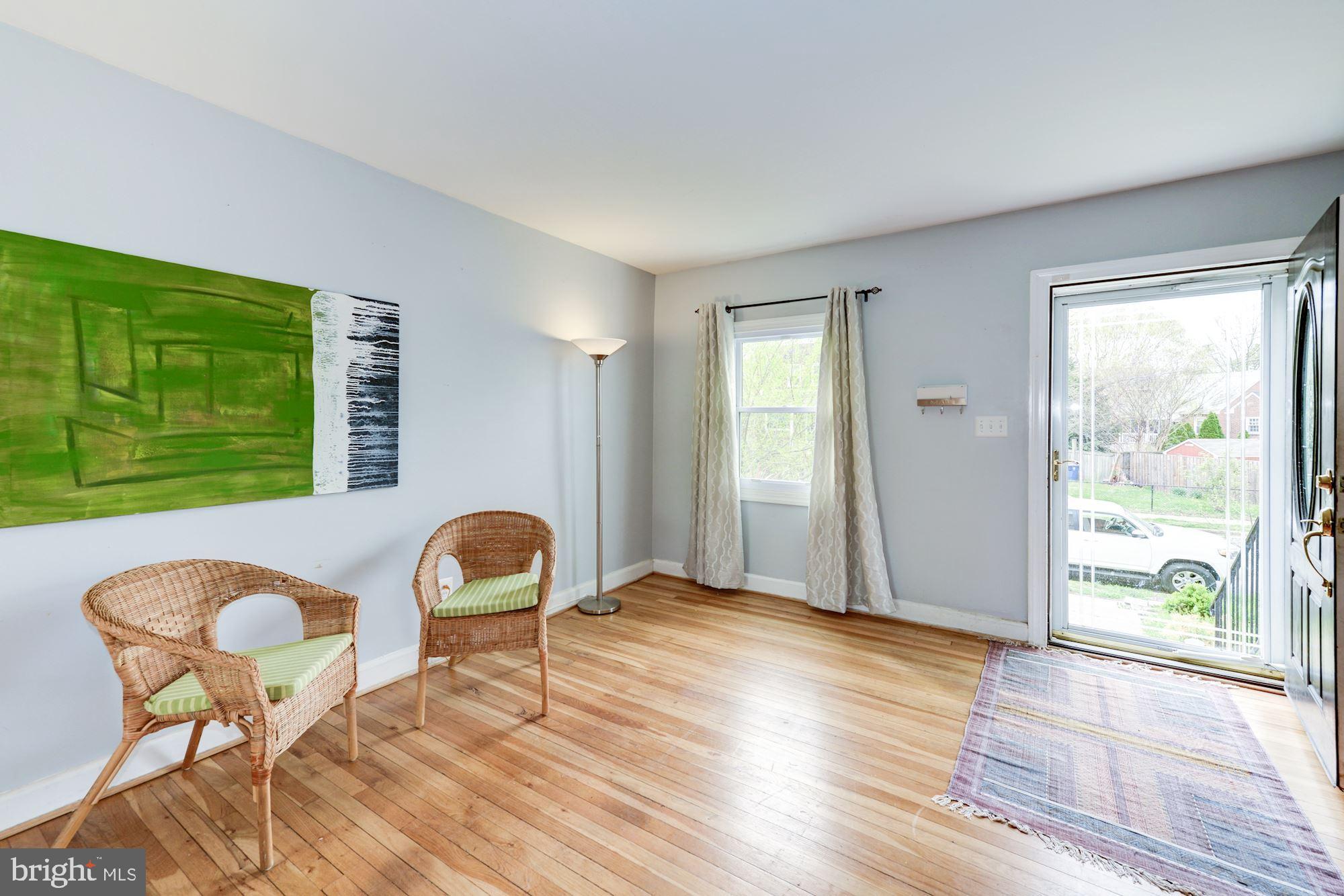 ROSEMONT - Residential Lease