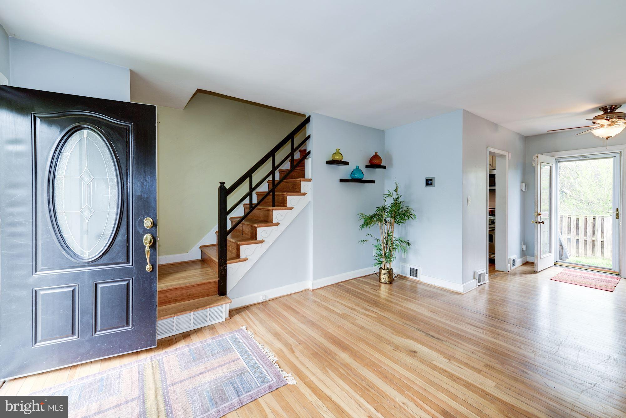 ROSEMONT - Residential Lease