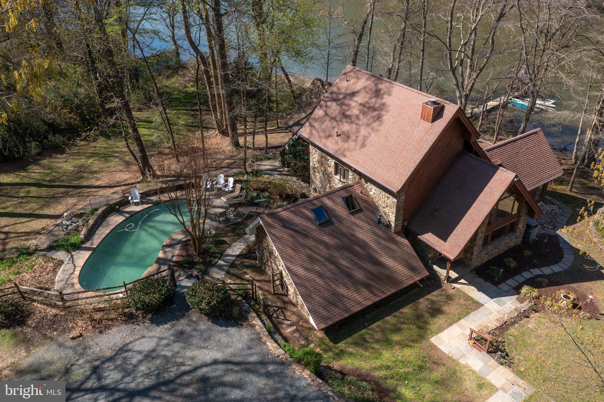 GREGG NECK - Residential