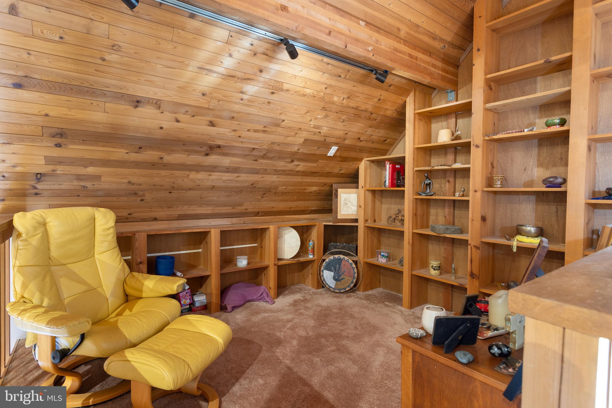 GREGG NECK - Residential