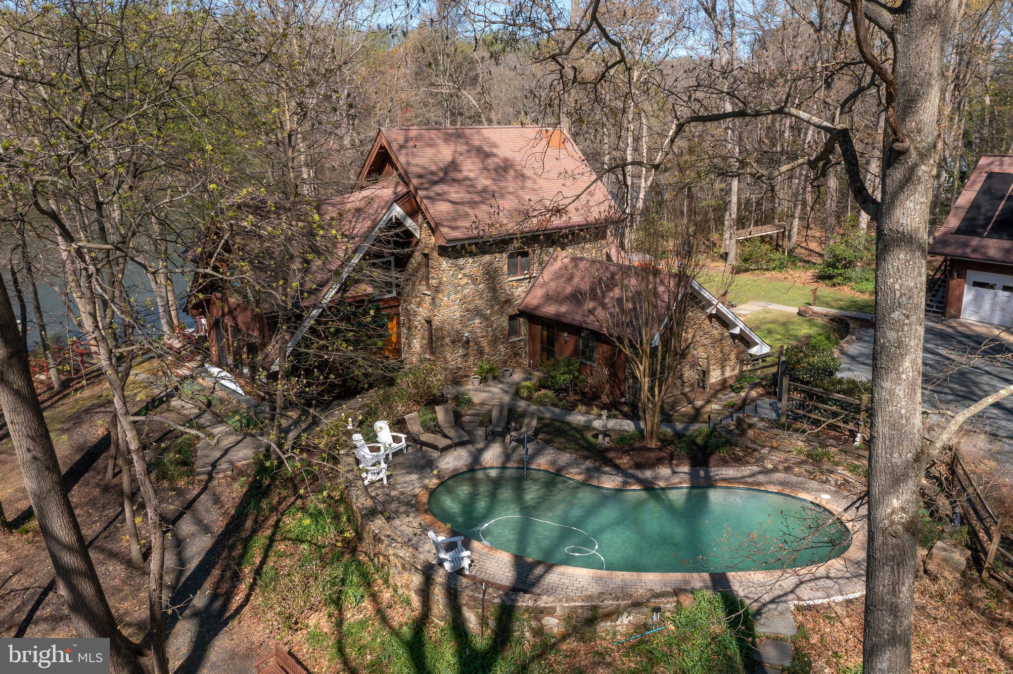 GREGG NECK - Residential