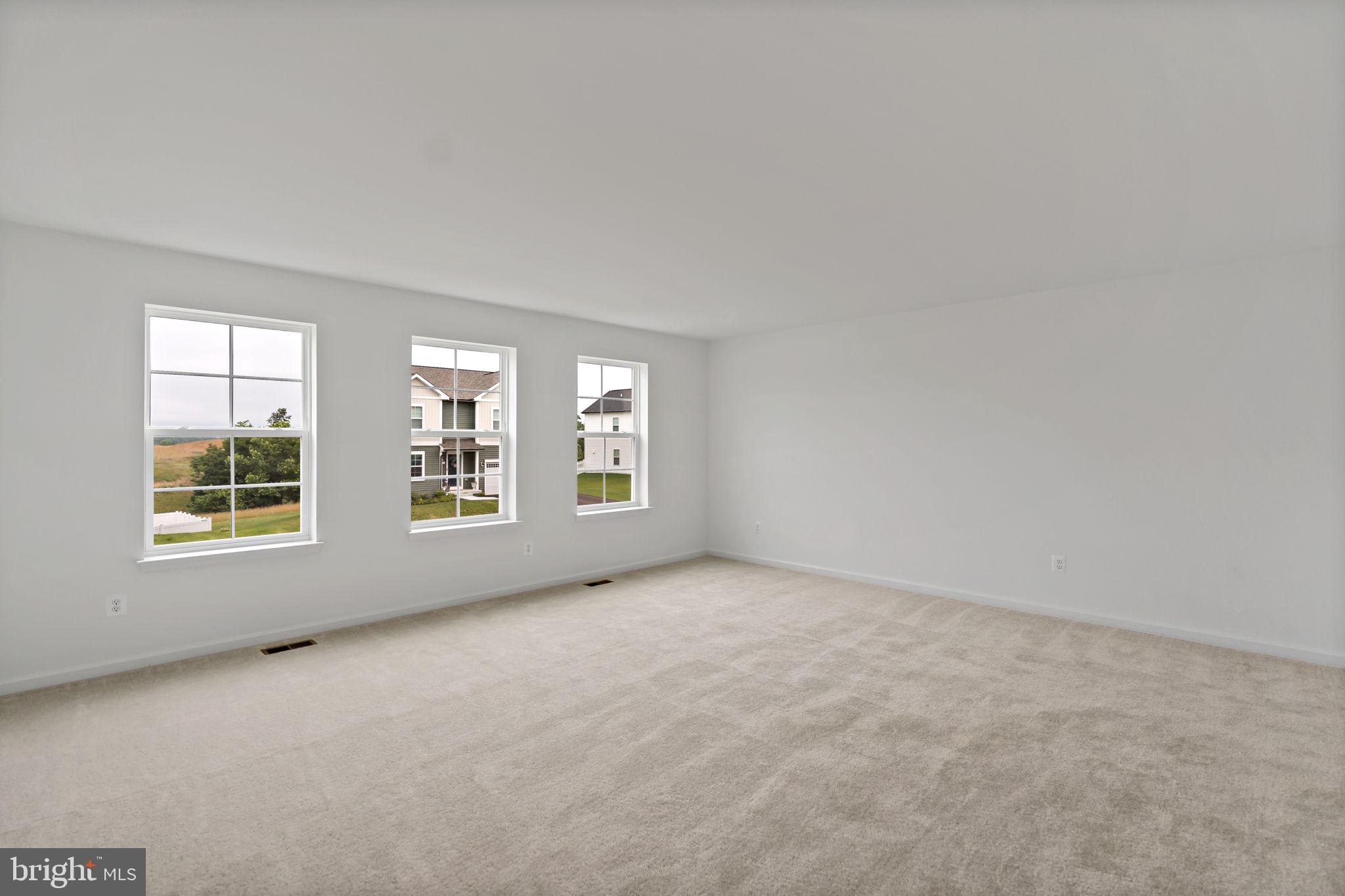 SOUTH BROOK - Residential