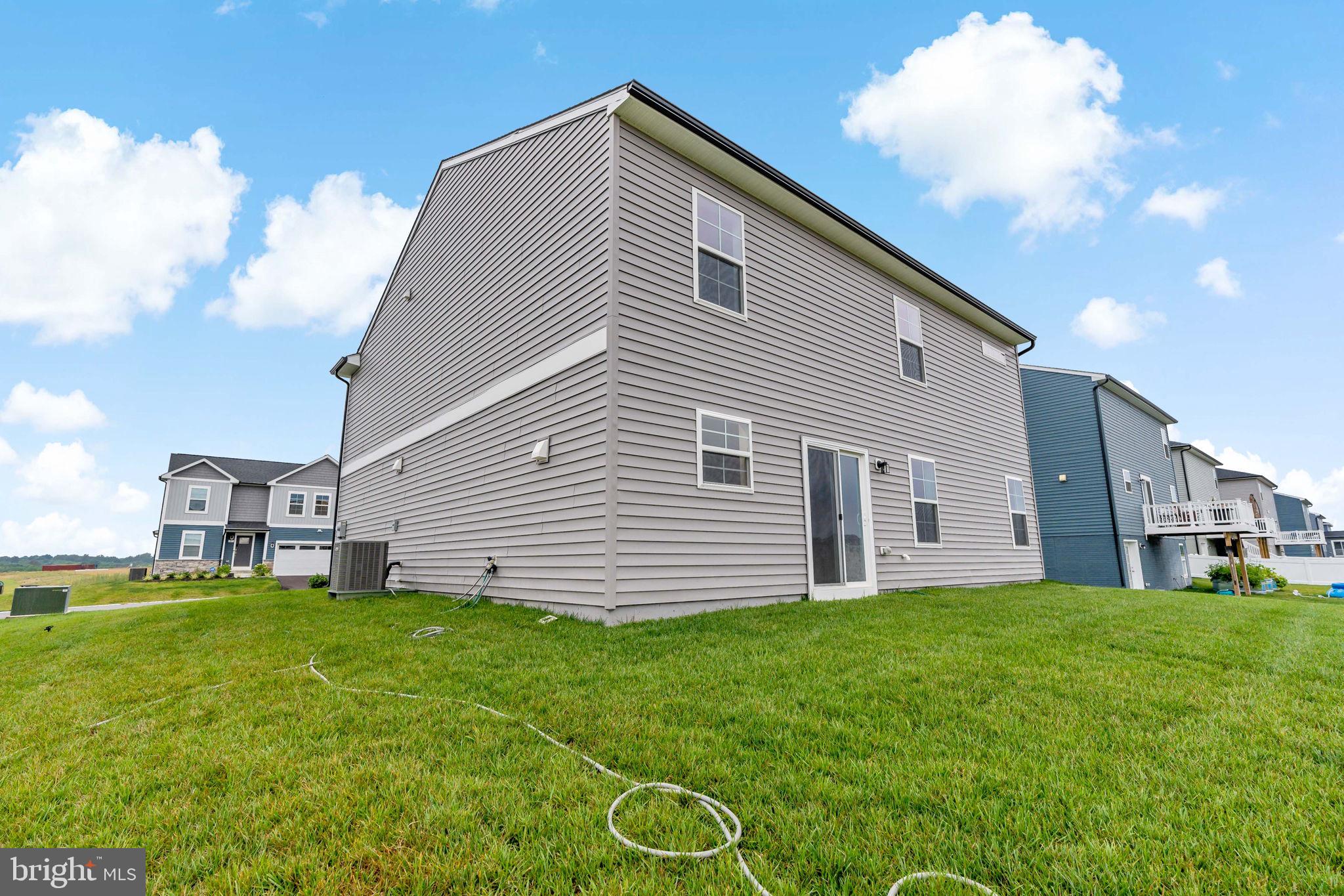 SOUTH BROOK - Residential