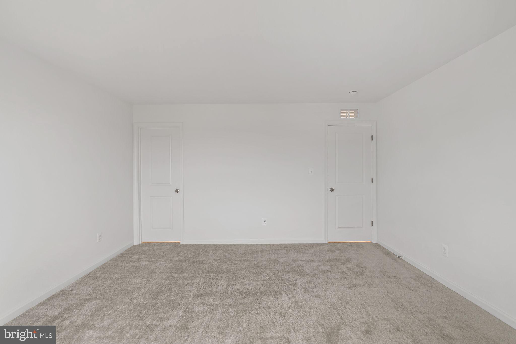 SOUTH BROOK - Residential