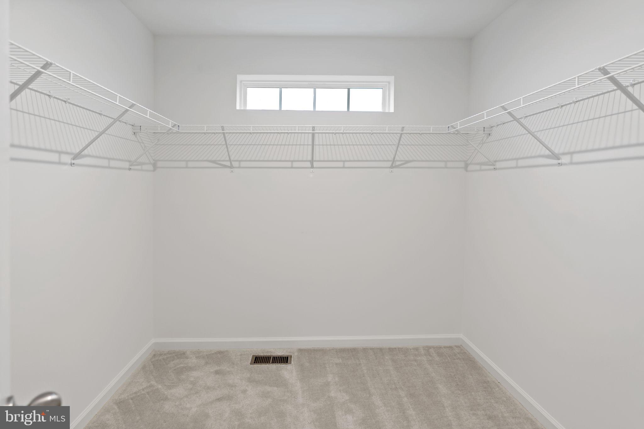 SOUTH BROOK - Residential