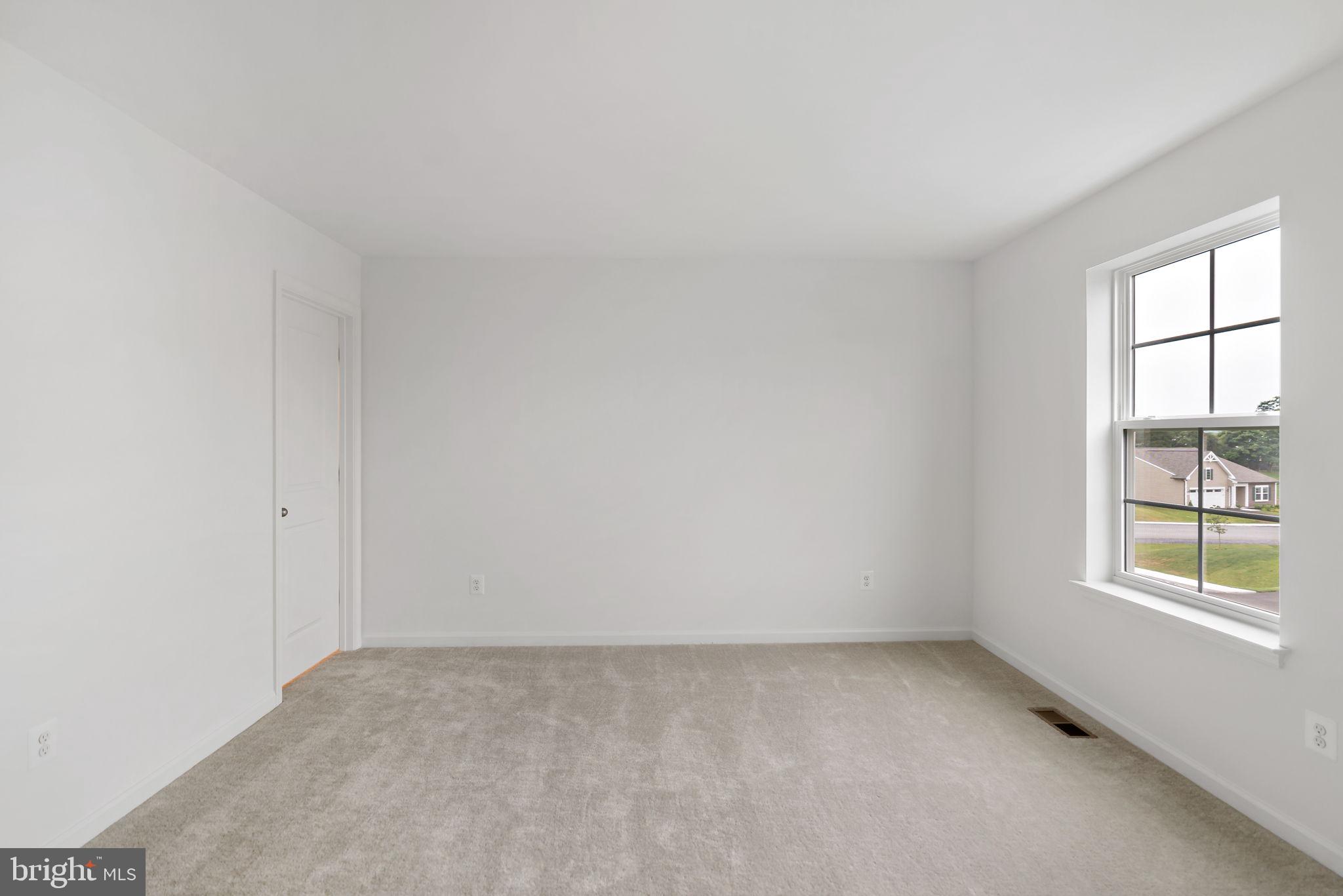 SOUTH BROOK - Residential