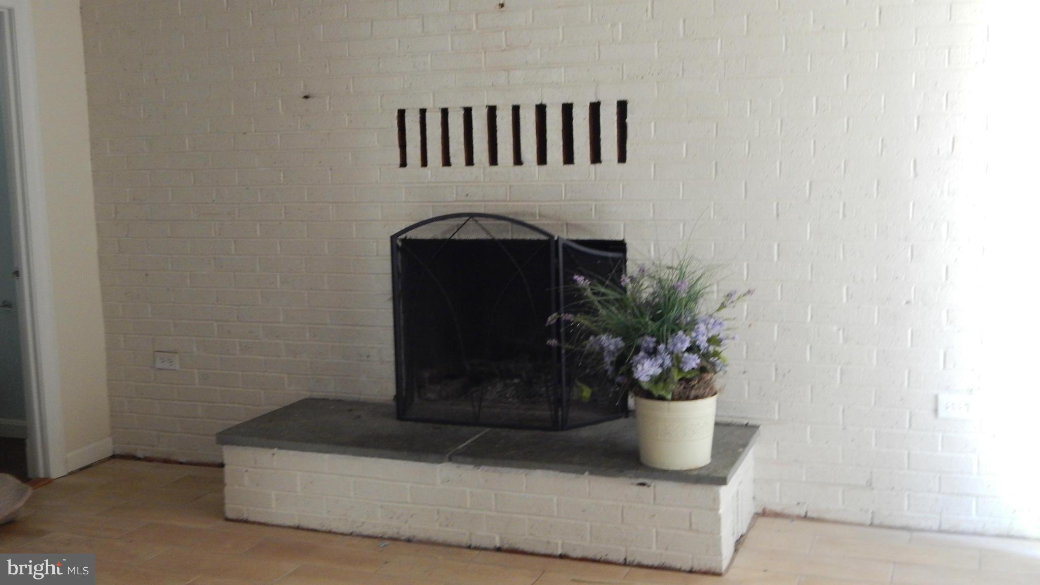 THE HIGHLANDS - Residential