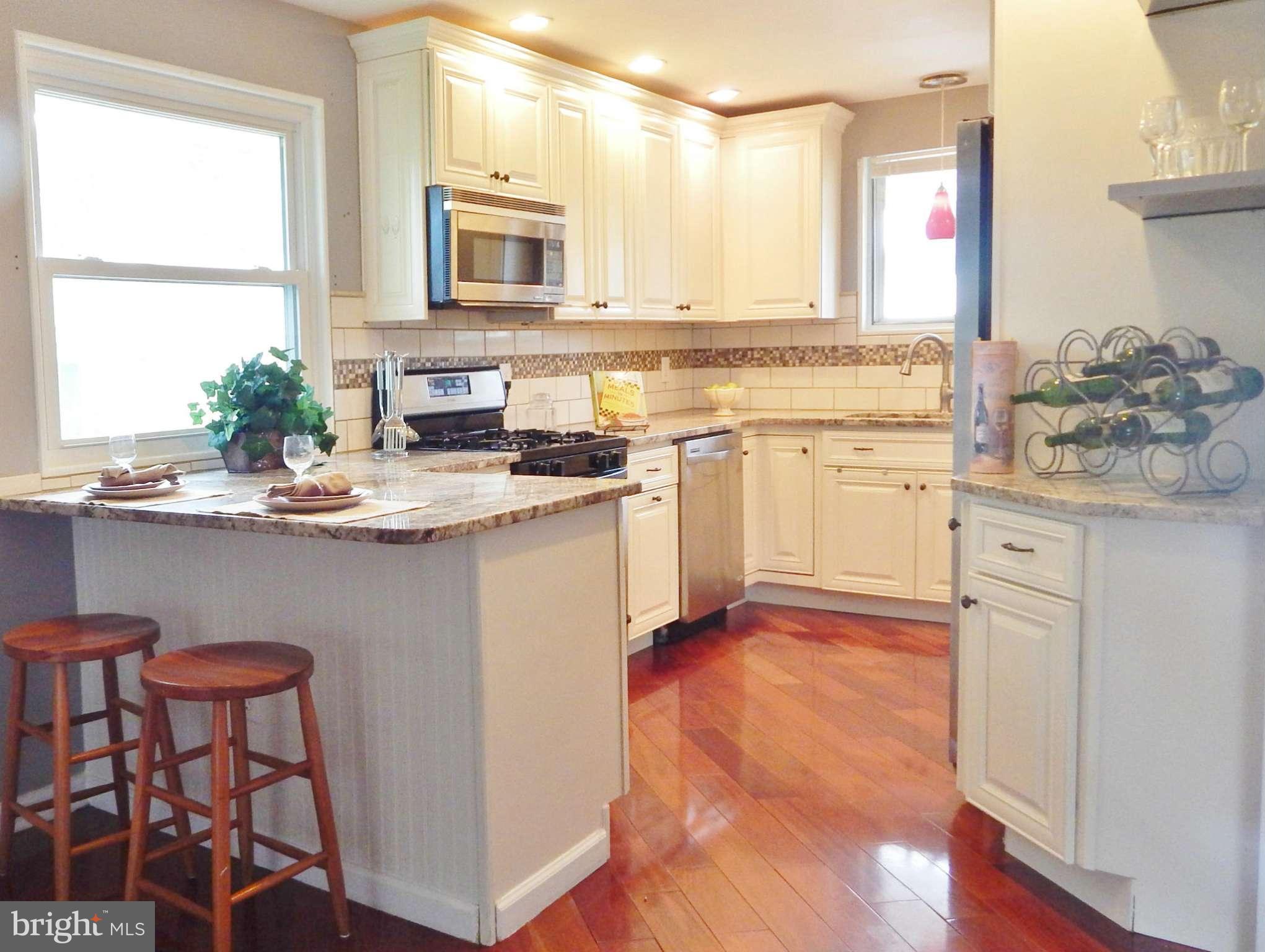 THE HIGHLANDS - Residential