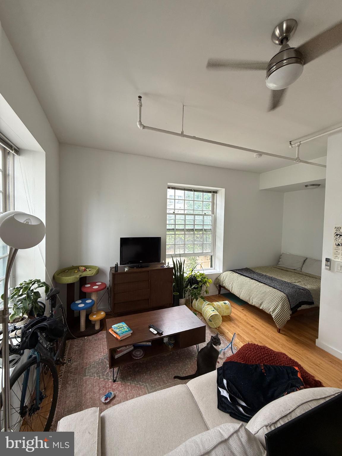 4 LEVERINGTON AVENUE UNIT 301