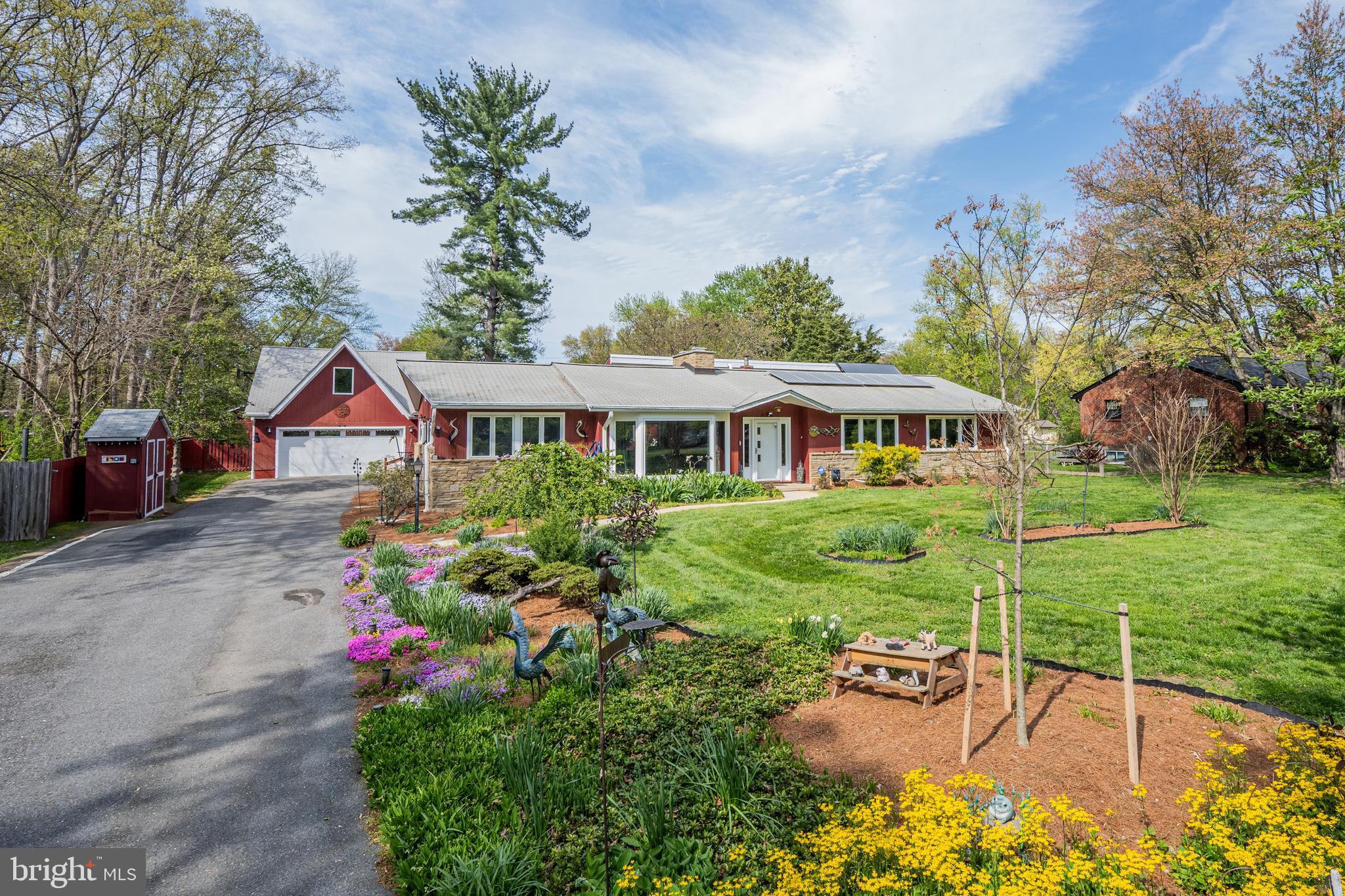10238 BRADLEY LANE