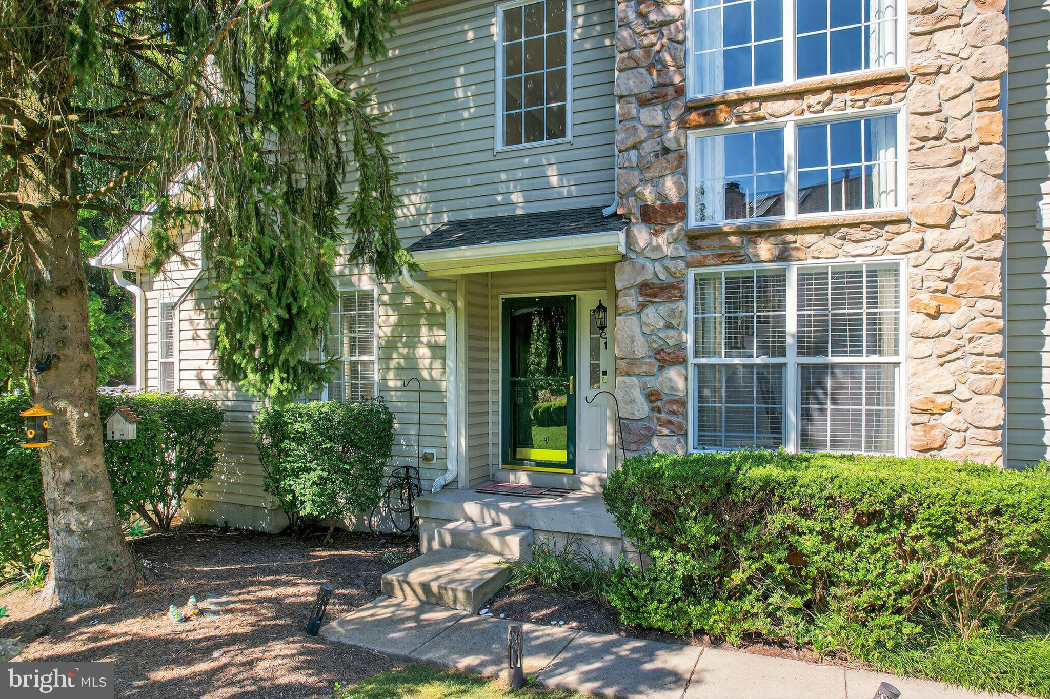 Welcome to 256 Torrey Pine Court – a beautifully maintained 4-bedroom, 3.5-bath end-unit townhome located in the sought-after Whiteland Woods community of West Chester. From the moment you arrive, you're greeted by a two-car garage, a spacious driveway, and lovely curb appeal. Step inside to a dramatic two-story foyer featuring hardwood floors, a curved staircase, exposed beam, chandelier, crown molding, and a convenient coat closet — all setting the tone for the home’s thoughtful design. To one side, the formal dining room impresses with hardwood flooring, chair rail, crown molding, and an eye-catching accent wall. Across the foyer, the living room boasts hardwood floors, a semi-vaulted ceiling, fireplace, and sliding glass doors leading to the back deck — a perfect spot to relax or entertain. A half-wall connects the living room to the main-level primary suite, complete with vaulted ceilings, a ceiling fan, hardwood floors, and dual custom walk-in closets. The spacious en-suite bath features a double vanity, step-in tile shower, and soaking tub for ultimate relaxation. Also on the main level is a well-placed powder room, a laundry room with front-load washer/dryer, utility sink, closet, chandelier, and garage access. The kitchen includes hardwood floors, a center island with seating, tile backsplash, and stainless steel appliances, opening to a sunny breakfast room with its own chandelier. Upstairs, a loft area overlooks the main floor and adds additional living space with hardwood floors and crown molding. Down the hall, you'll find two bedrooms with hardwood flooring—one featuring dual closets, including a walk-in. A linen closet and a full hall bathroom with a double vanity and a tiled tub/shower combo complete the upper level. The fully finished lower level offers flexibility for any lifestyle. Enjoy a spacious family room with access to the backyard, a fourth bedroom with two closets, a dedicated home office, and a bonus room with an en-suite full bath and access to the utility room. This home also includes a transferable roof warranty (new roof in 2024) for added peace of mind. Residents enjoy fantastic community amenities including a clubhouse, outdoor pool, tennis courts, tot lots/playground, scenic jogging and walking paths, and beautifully maintained common grounds — perfect for both relaxation and recreation. This home truly has it all — space, style, and an unbeatable location just minutes from Main Street at Exton, Exton Square Mall, dining, shopping, entertainment, and more. Don’t miss the opportunity to make this beautiful property your next home!