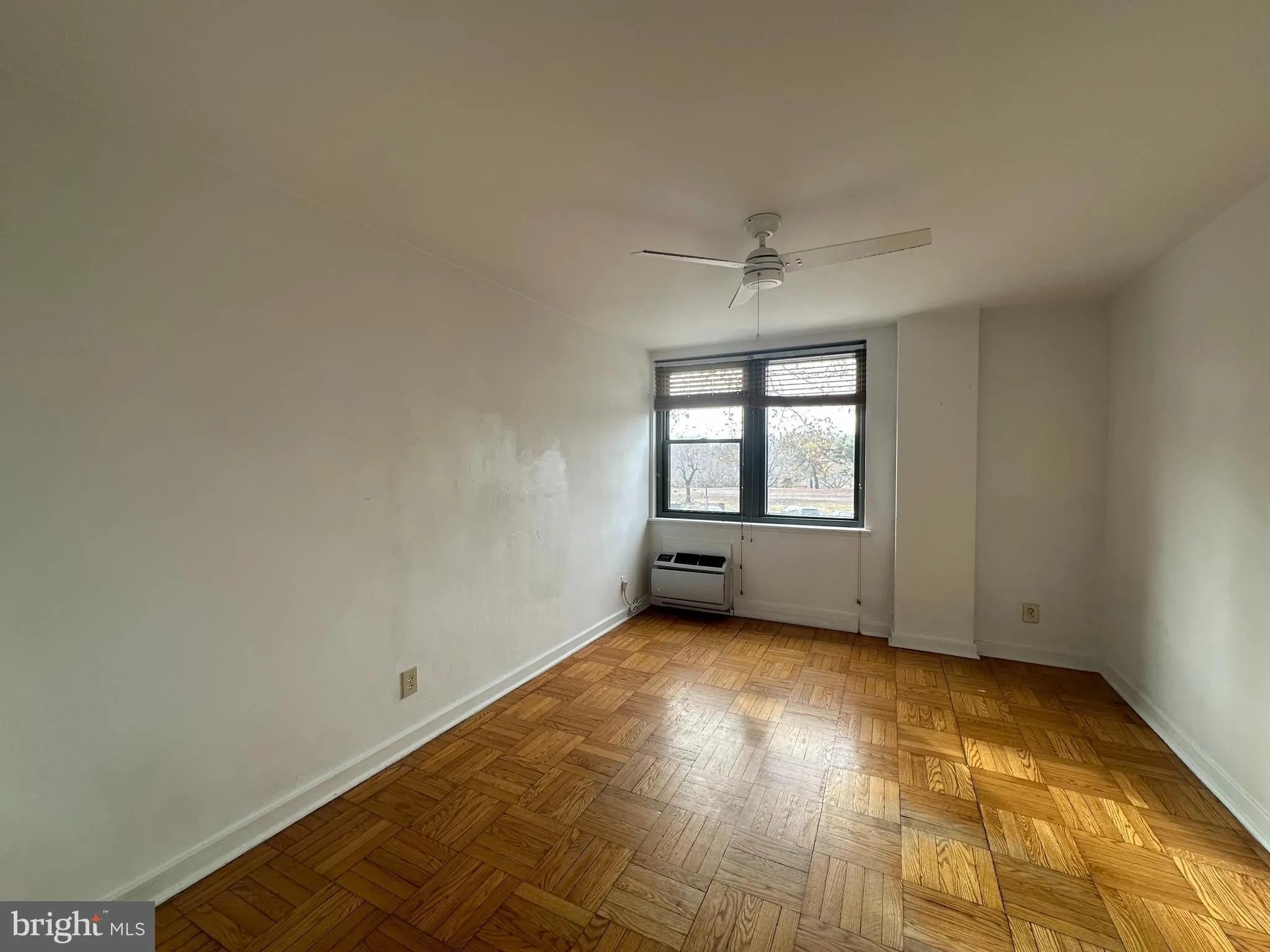 Philadelphia, Pennsylvania 19130, United States, 2 Bedrooms Bedrooms, ,1 BathroomBathrooms,Residential,Active,245190