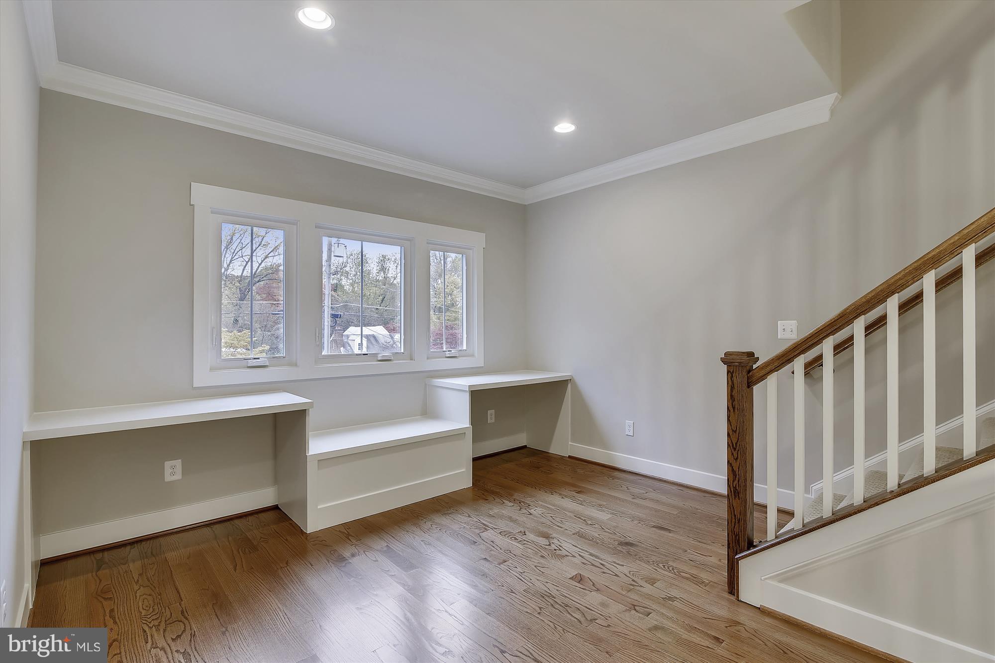 WESTHAMPTON - Residential