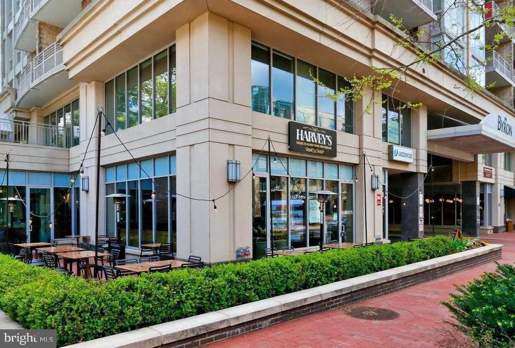 BYRON CONDOMINIUM - Residential