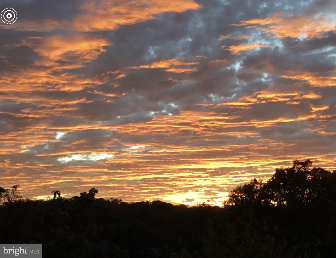 BYRON CONDOMINIUM - Residential