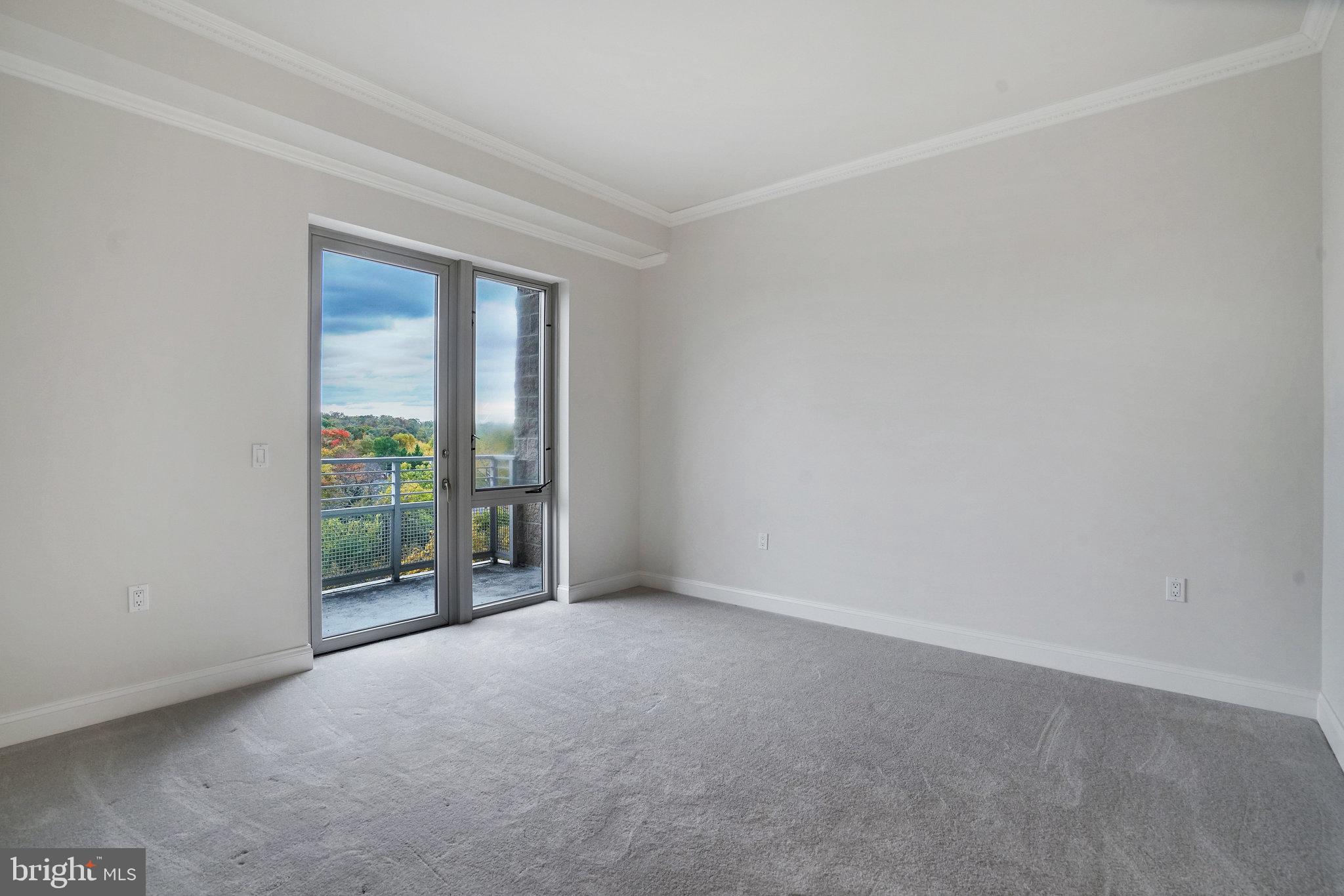 BYRON CONDOMINIUM - Residential