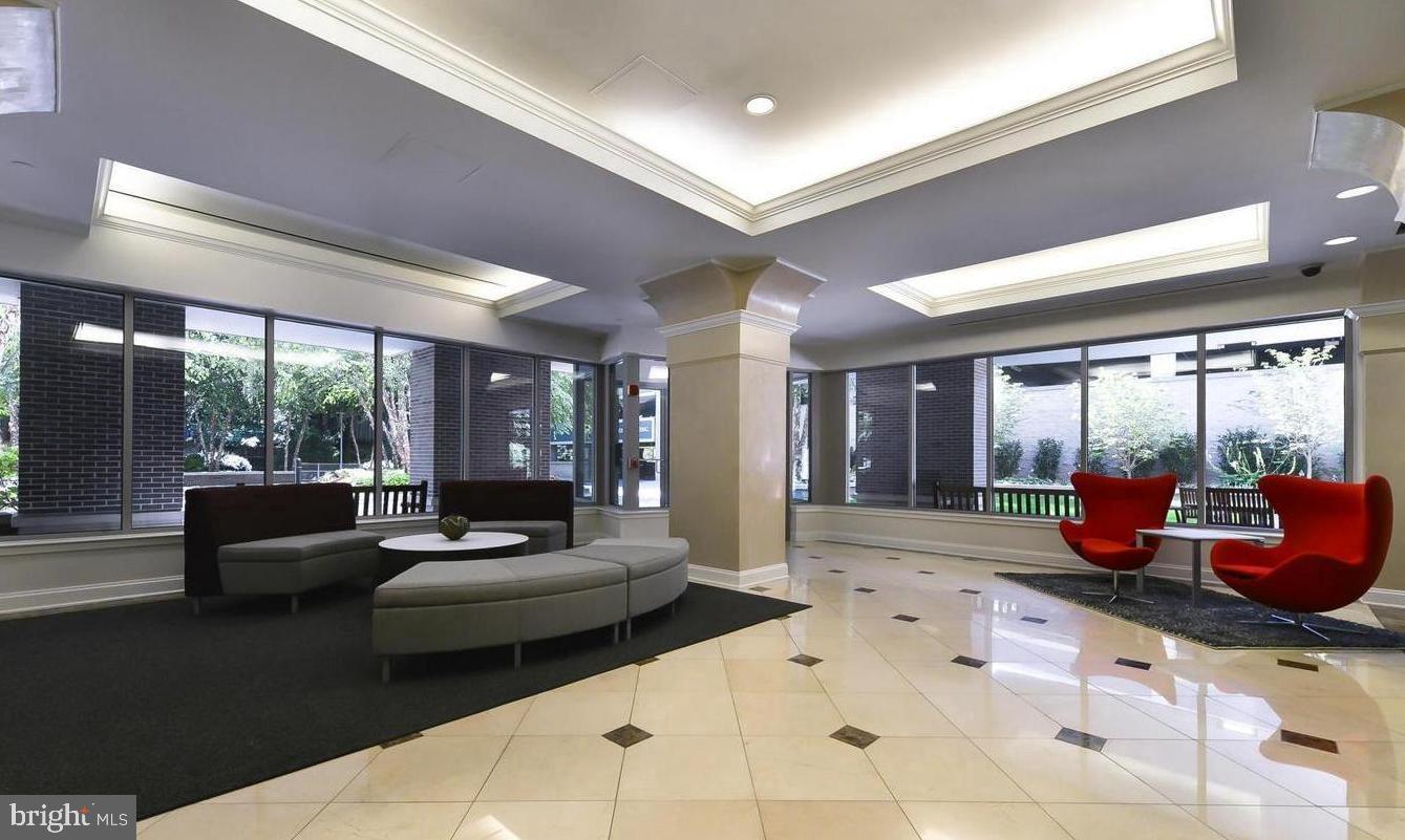 BYRON CONDOMINIUM - Residential