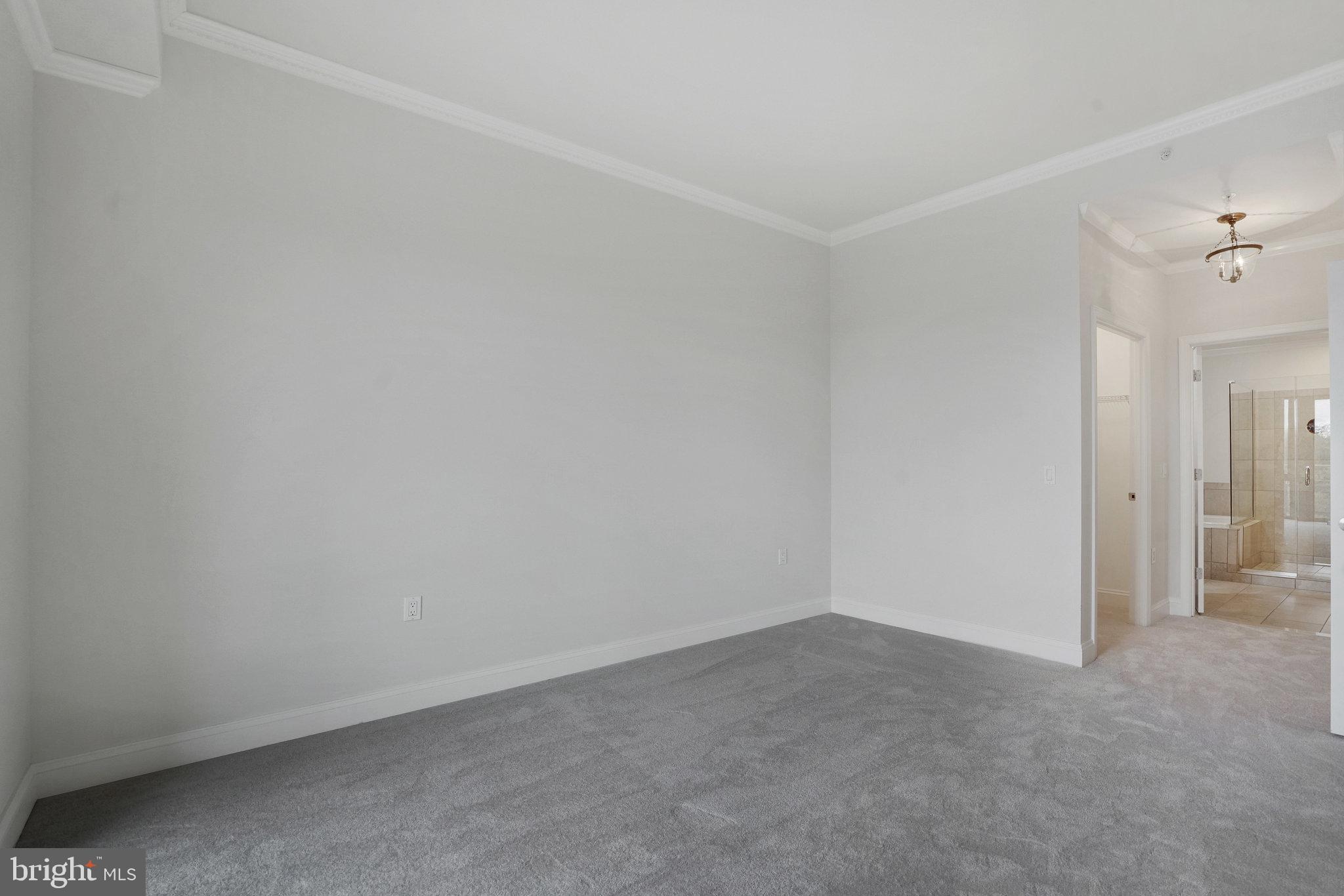 BYRON CONDOMINIUM - Residential