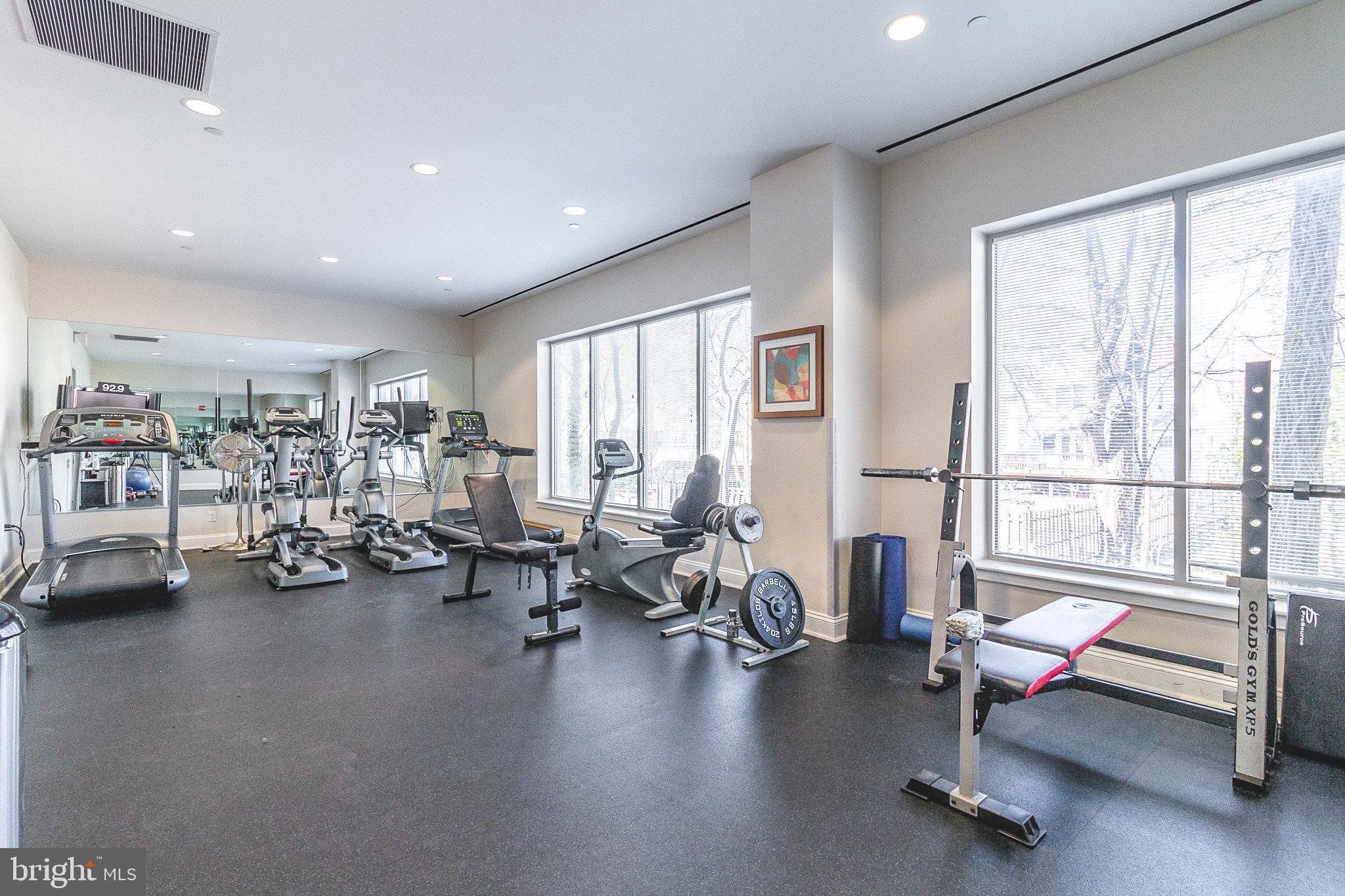 BYRON CONDOMINIUM - Residential