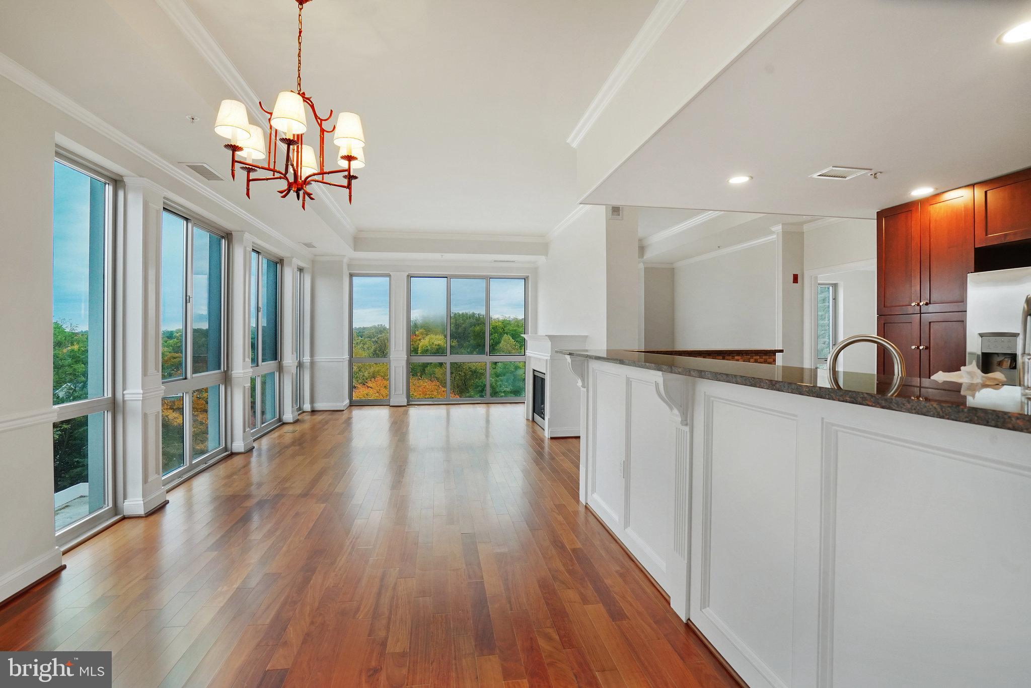 BYRON CONDOMINIUM - Residential