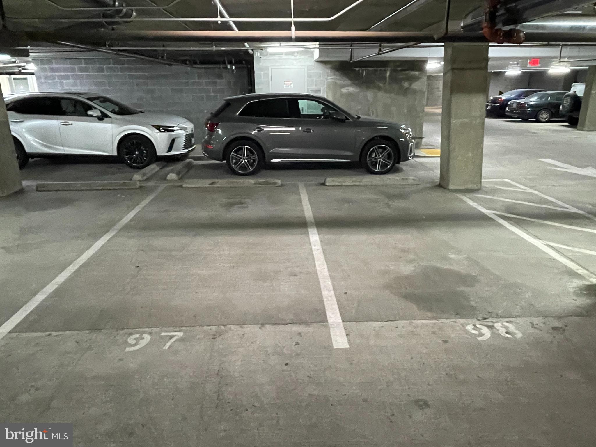 BYRON CONDOMINIUM - Residential