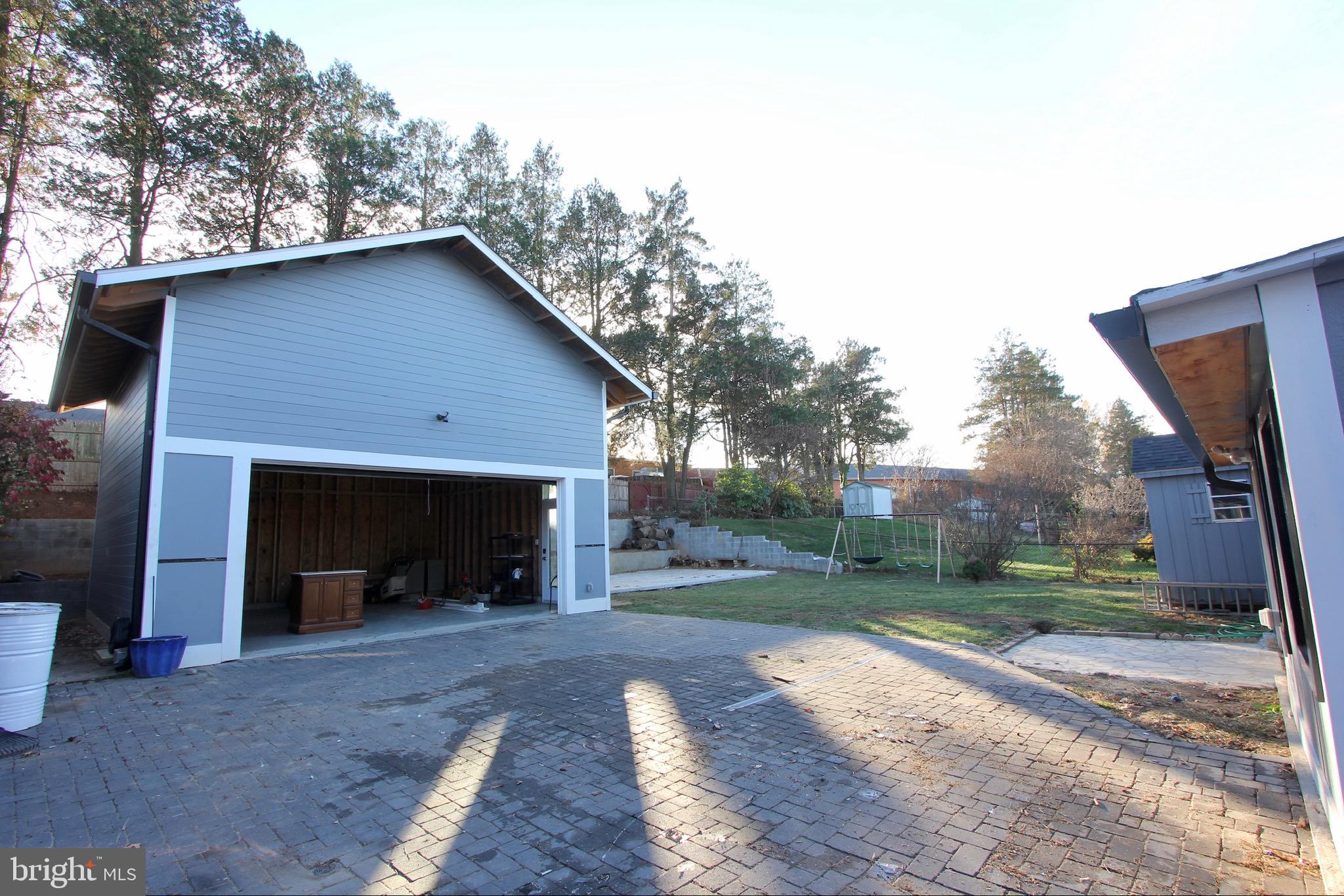 CONN AVE PARK - Residential