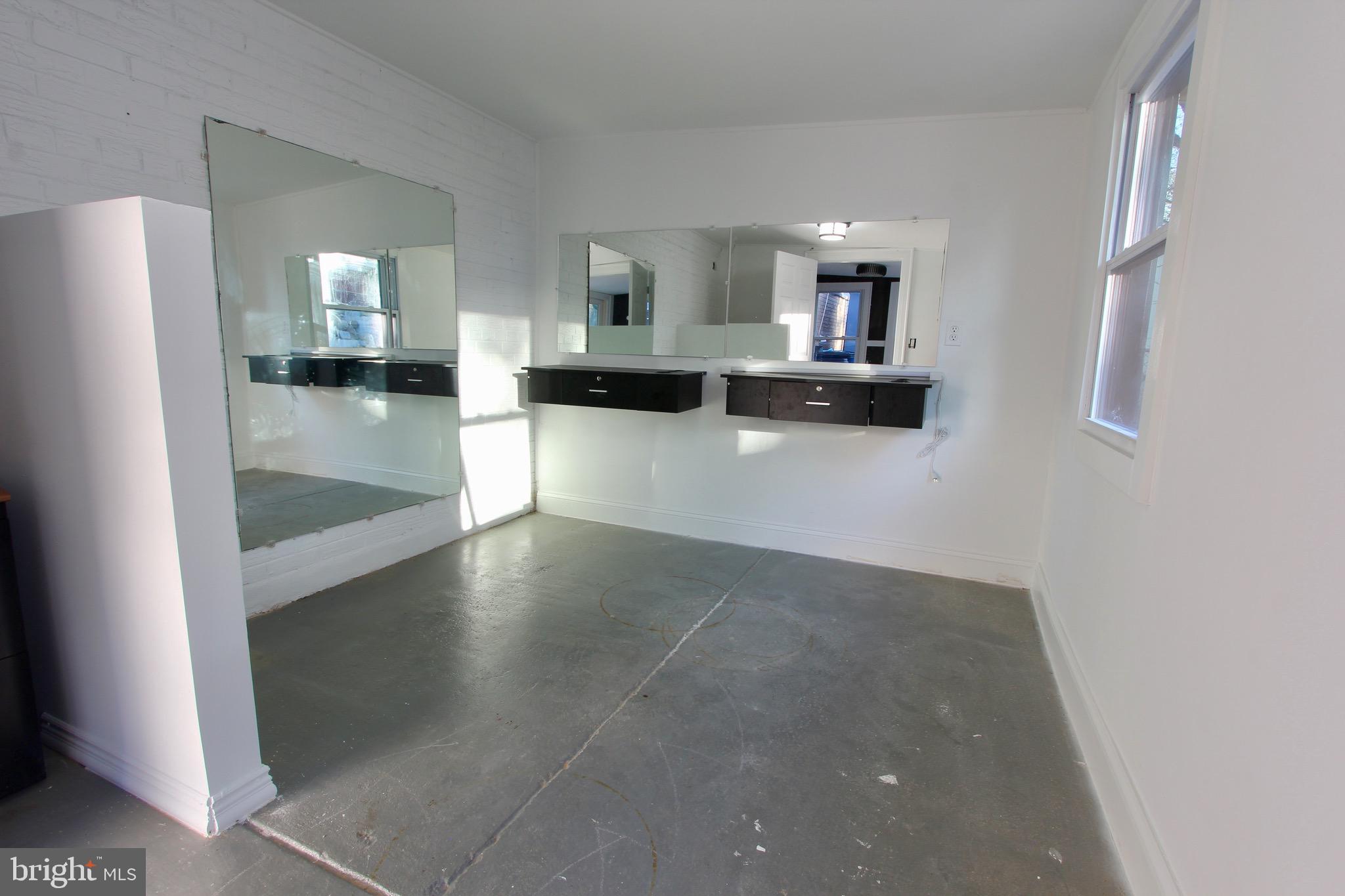 CONN AVE PARK - Residential