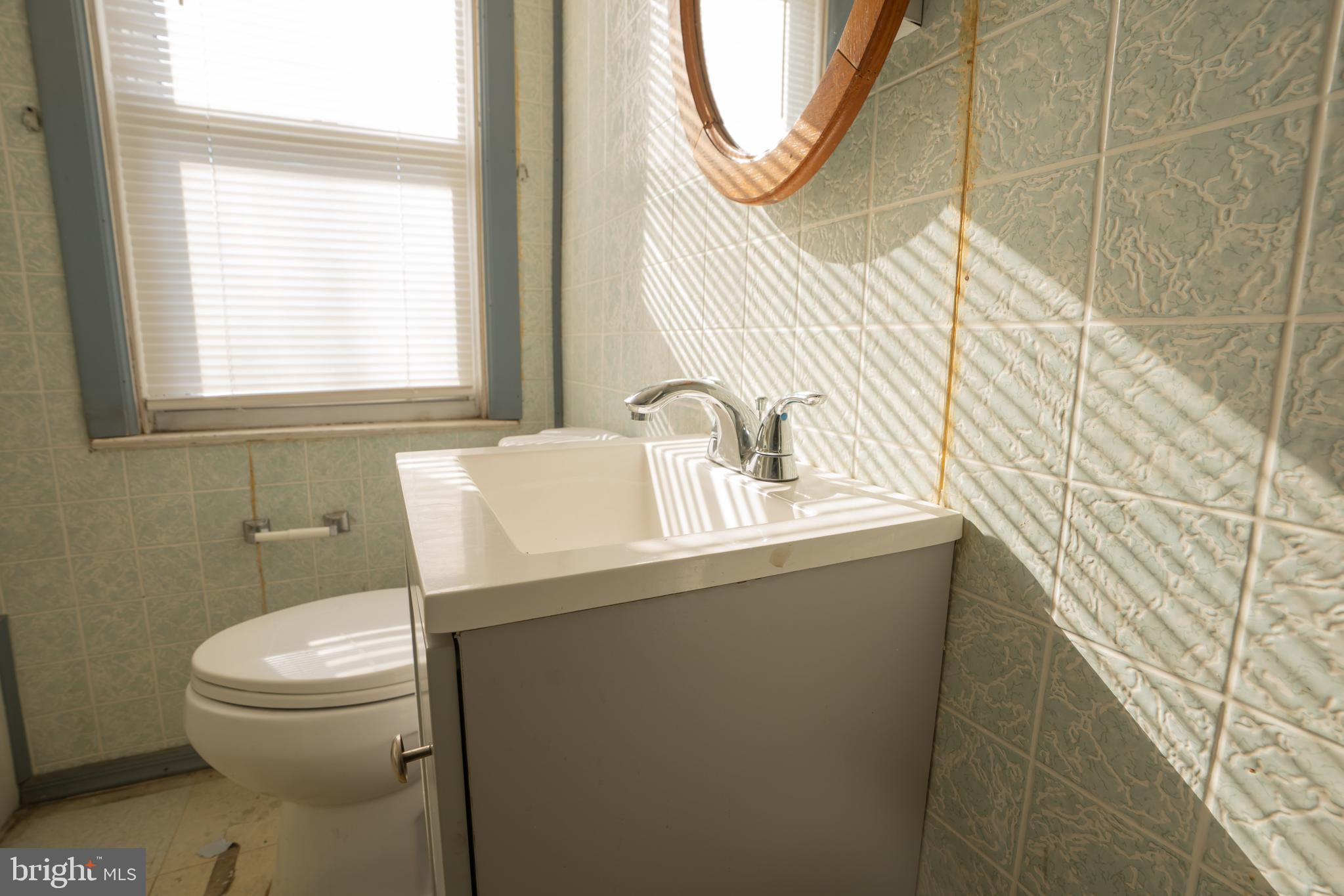 WEST HILLS - Residential