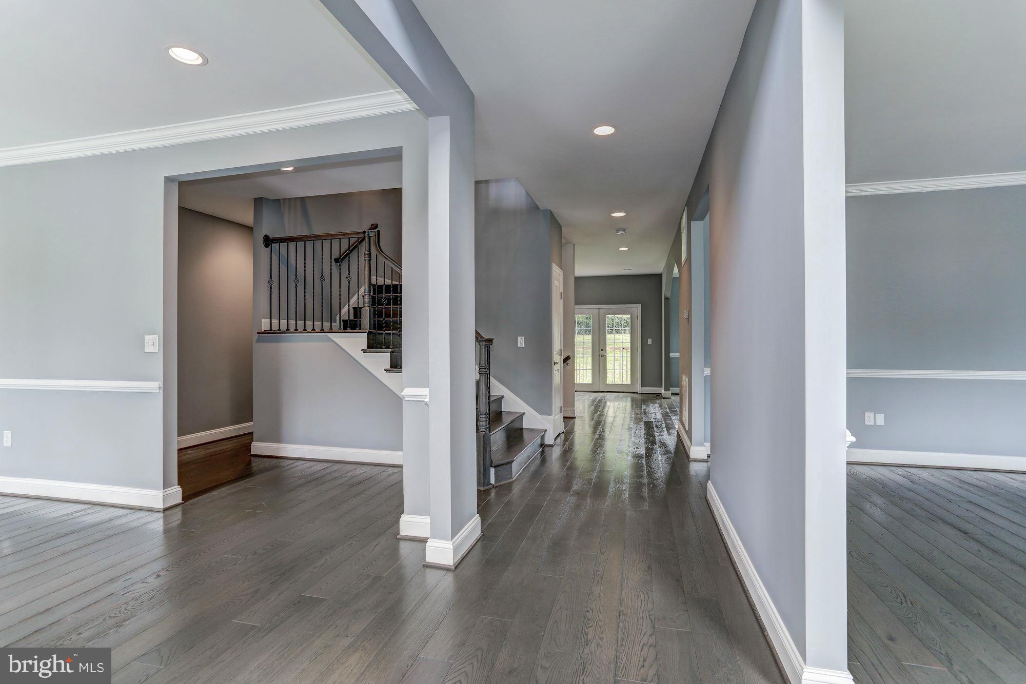 PIMMIT HILLS - Residential