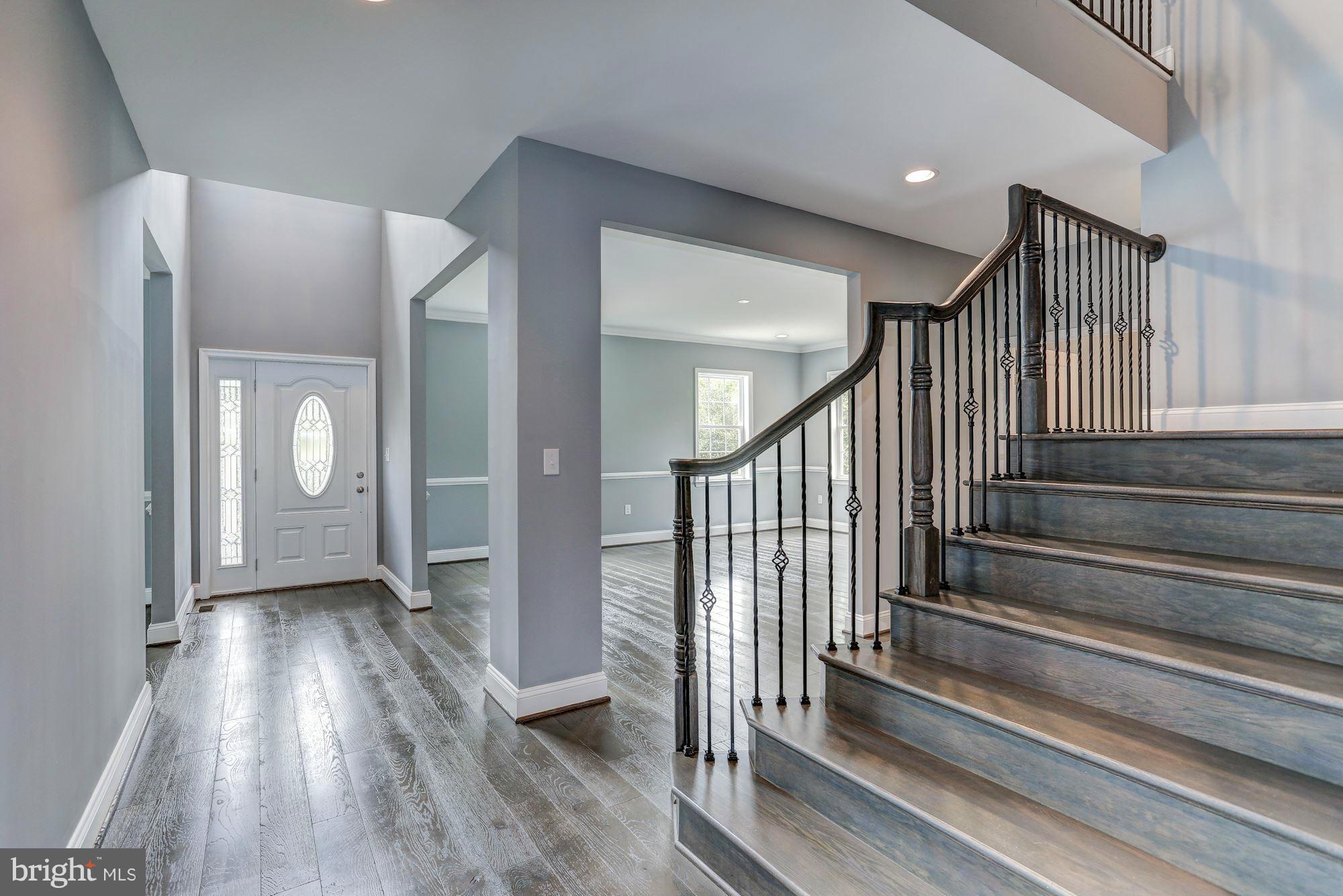 PIMMIT HILLS - Residential