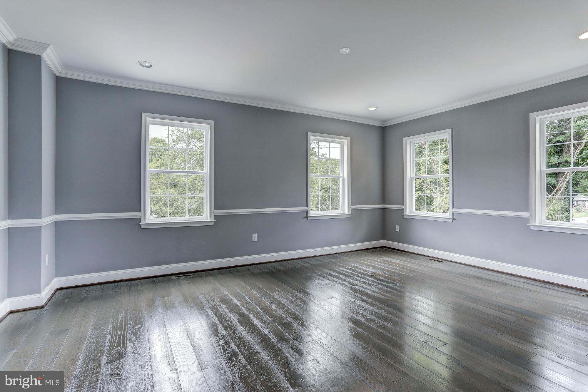 PIMMIT HILLS - Residential