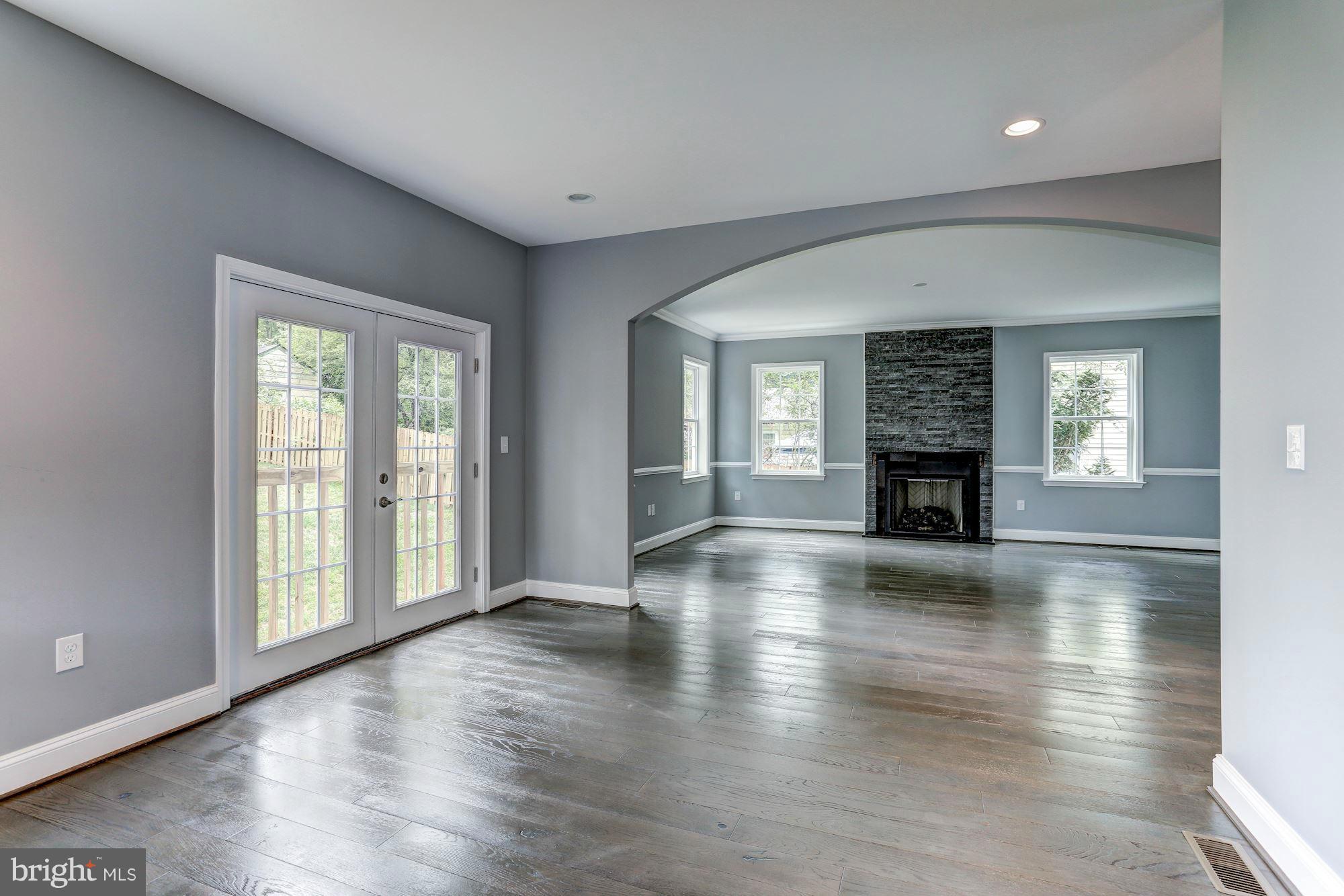 PIMMIT HILLS - Residential