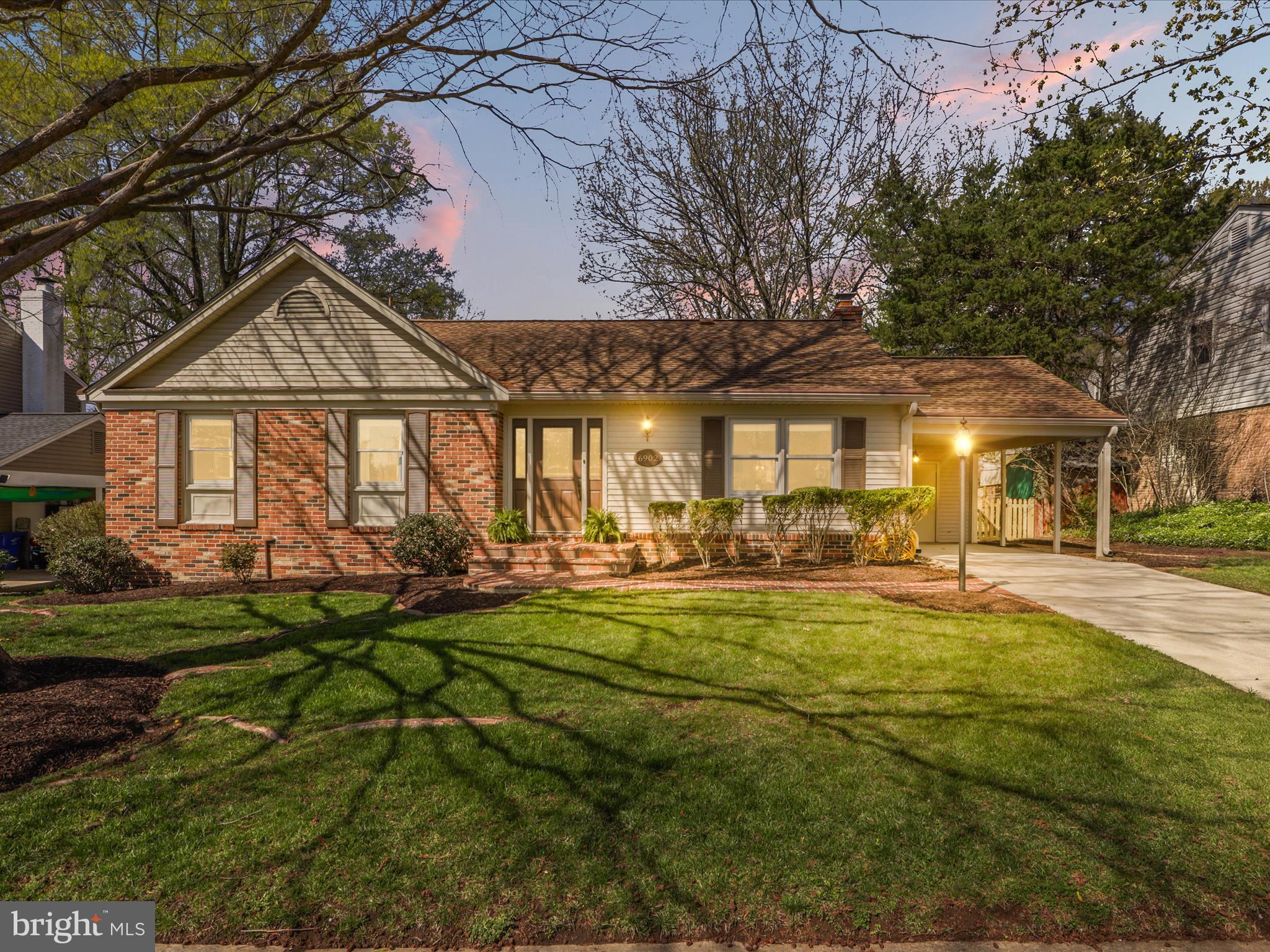 STONEYBROOKE - Residential