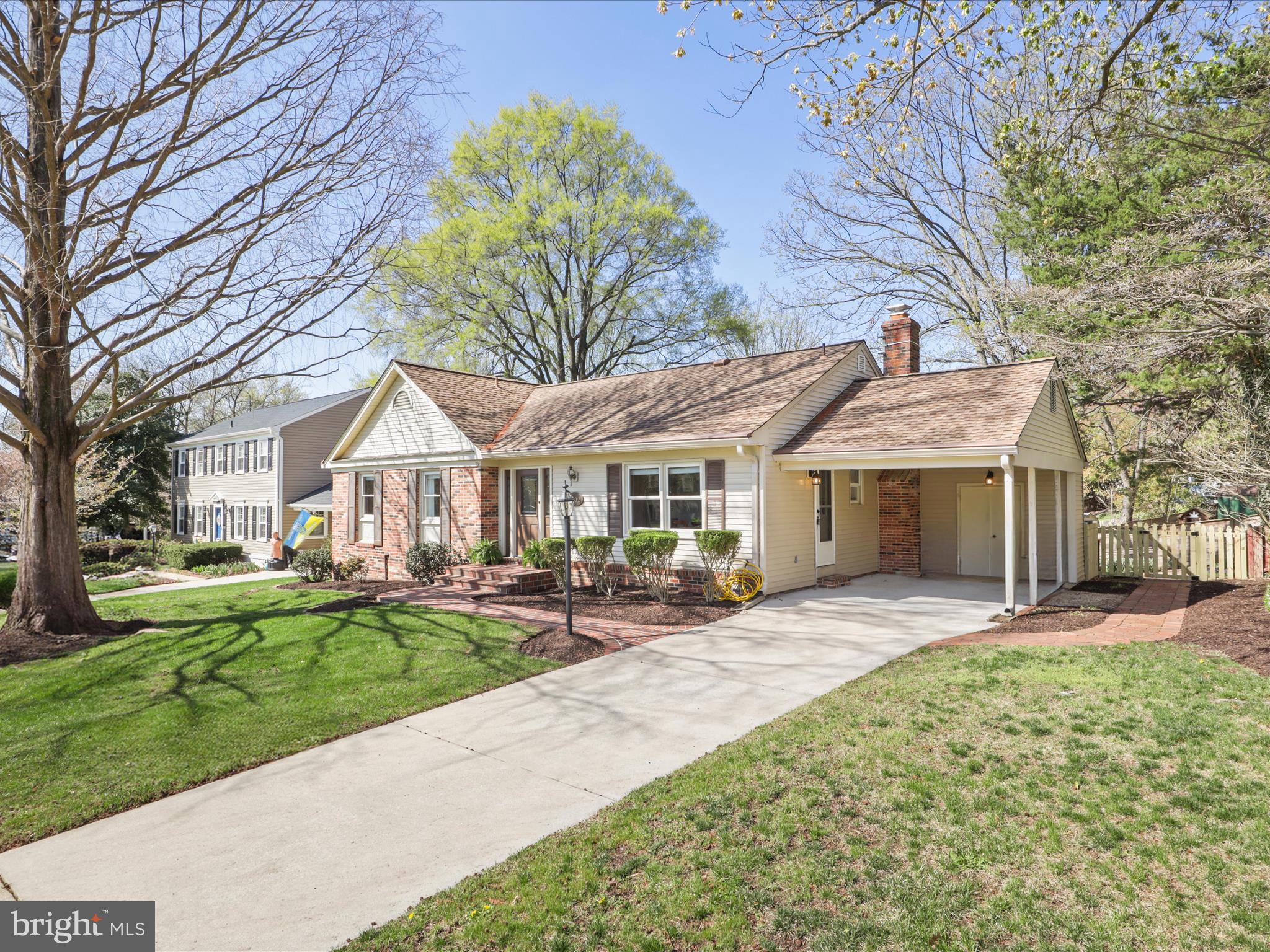 STONEYBROOKE - Residential