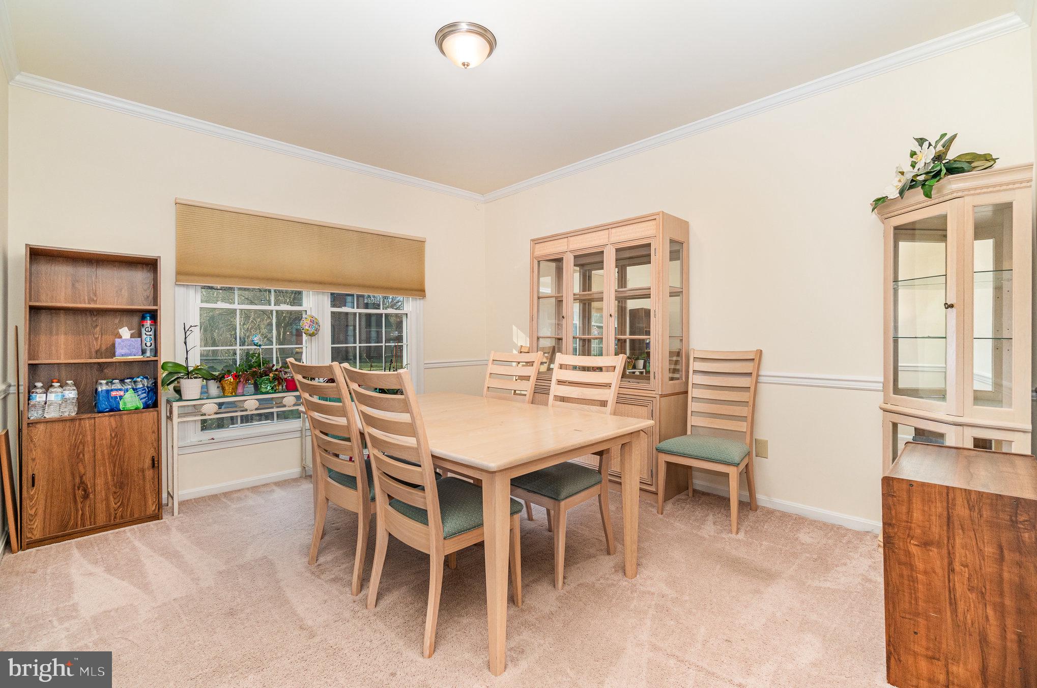 WALNUT COURT - Residential